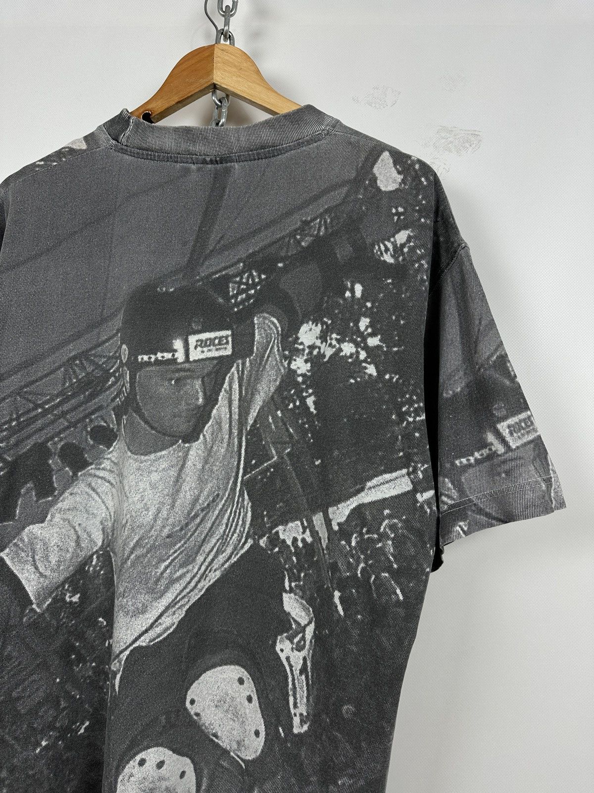 Tony Hawk Vintage All Over Print Skateboard Let’s Go Y2K T-Shirt Size US M / EU 48-50 / 2 - 14 Thumbnail