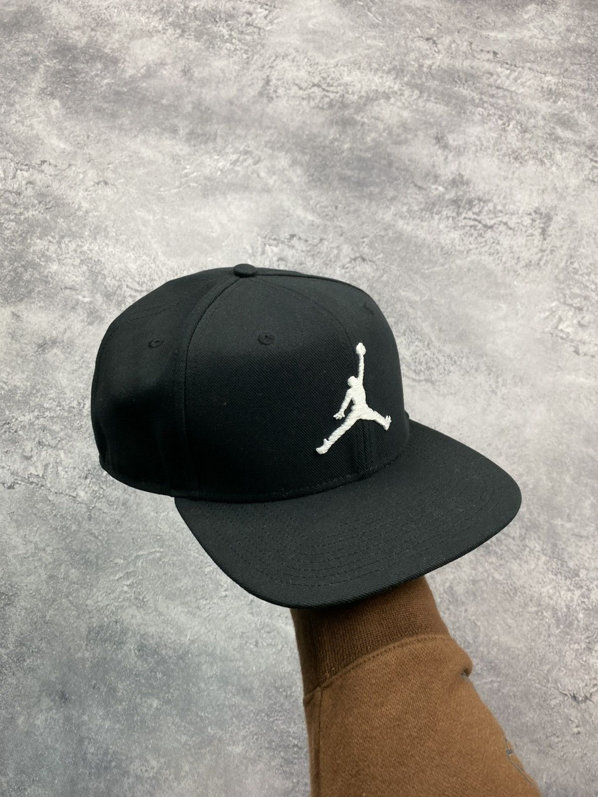 Jordan Brand Vintage Nike Jordan Cap snapback baseball y2k black hat Size ONE SIZE - 2 Thumbnail