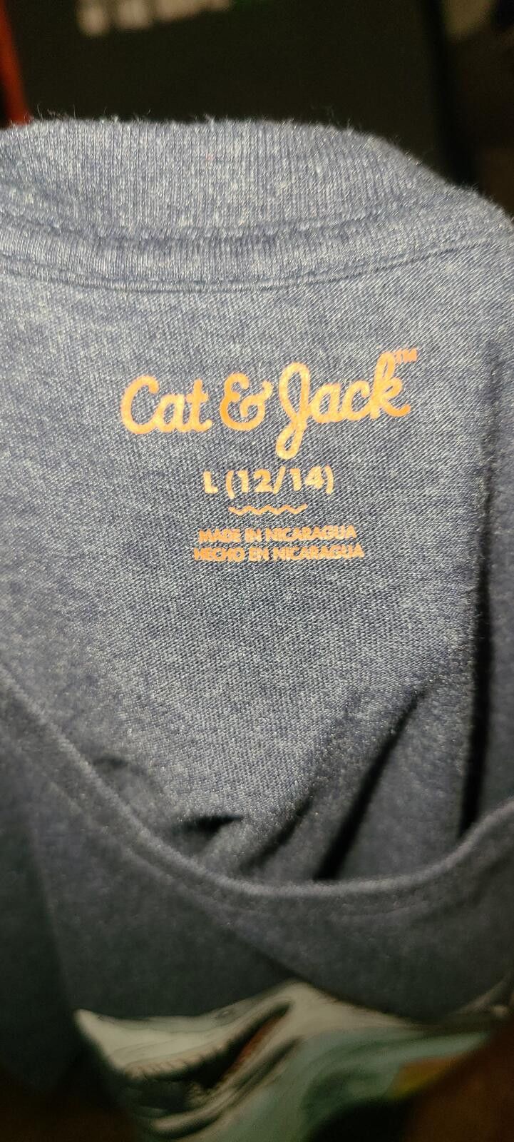 Other Cat & Jack Large (12/14) Navy T-Shirt with Shark Design Size ONE SIZE - 3 Thumbnail