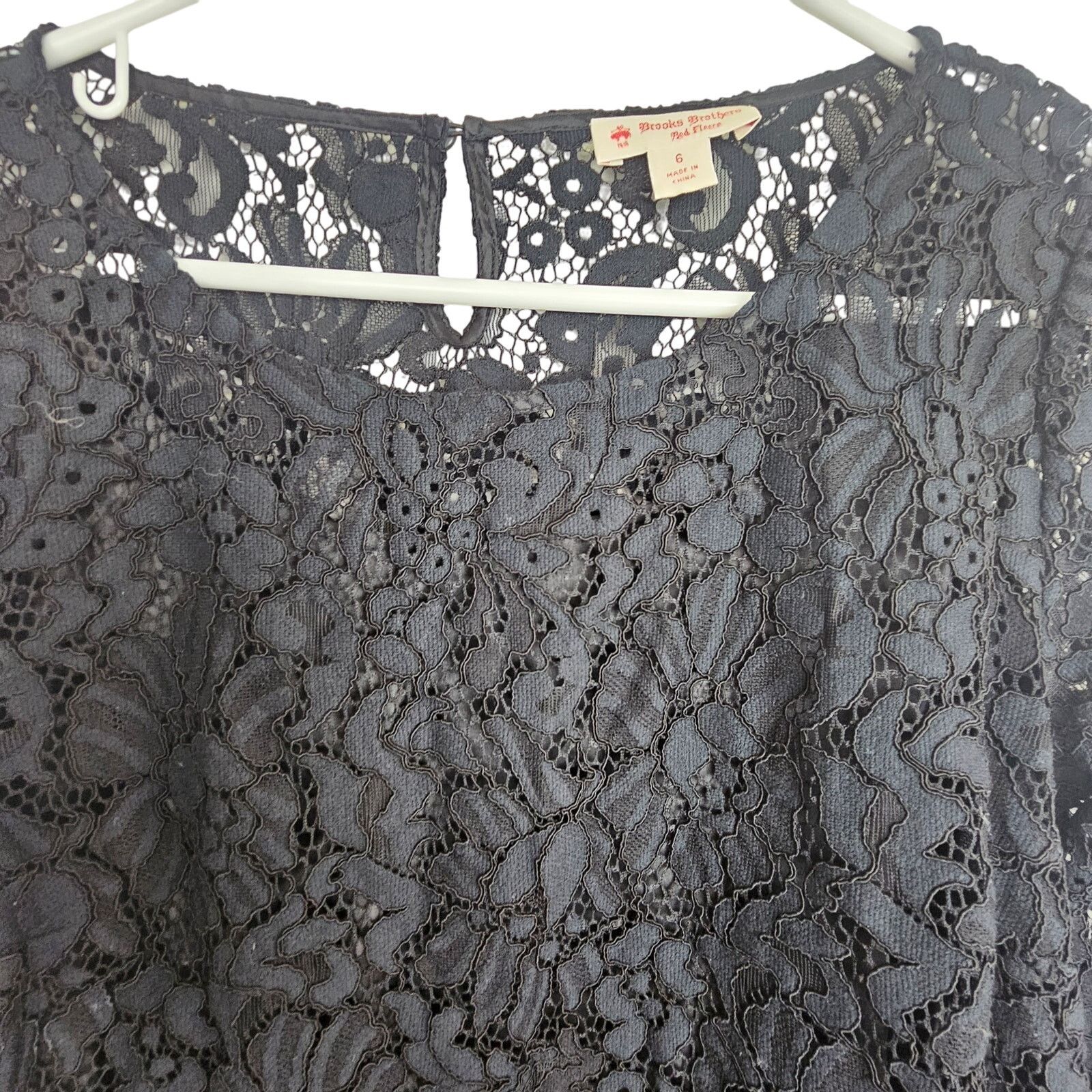 Brooks Brothers Brooks Brothers Red Fleece Women Floral Lace Blouse 6 Preppy Size M / US 6-8 / IT 42-44 - 2 Thumbnail