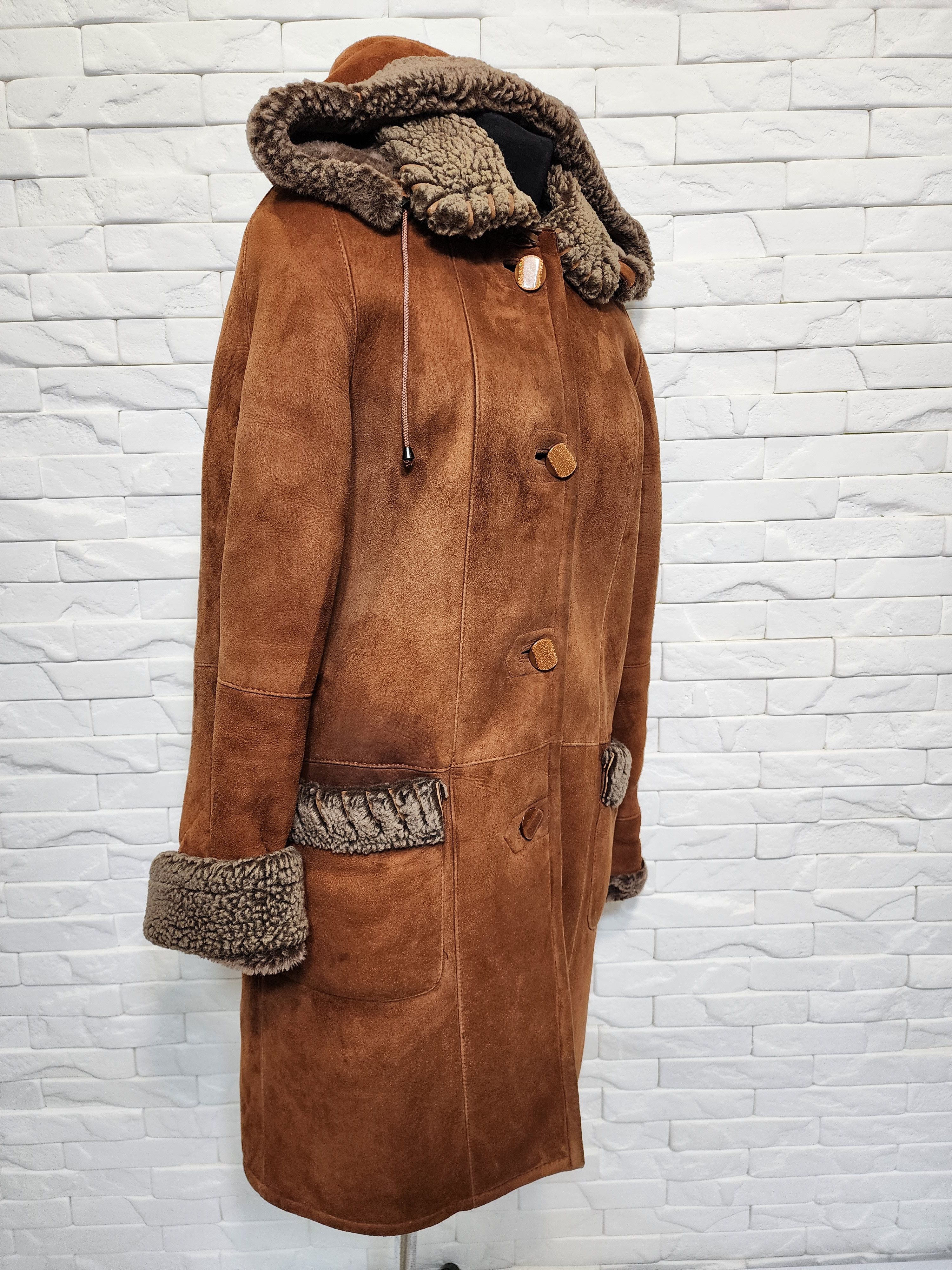 Genuine Leather Women's Brown Sheepskin Coat: Genuine Fur Hood Size L / US 10 / IT 46 - 3 Thumbnail
