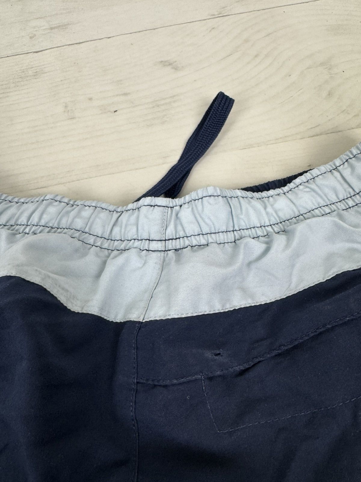 Nike Vintage Nike Track Pants Nylon 00s Swoosh Striped Y2K Size US 32 / EU 48 - 17 Thumbnail