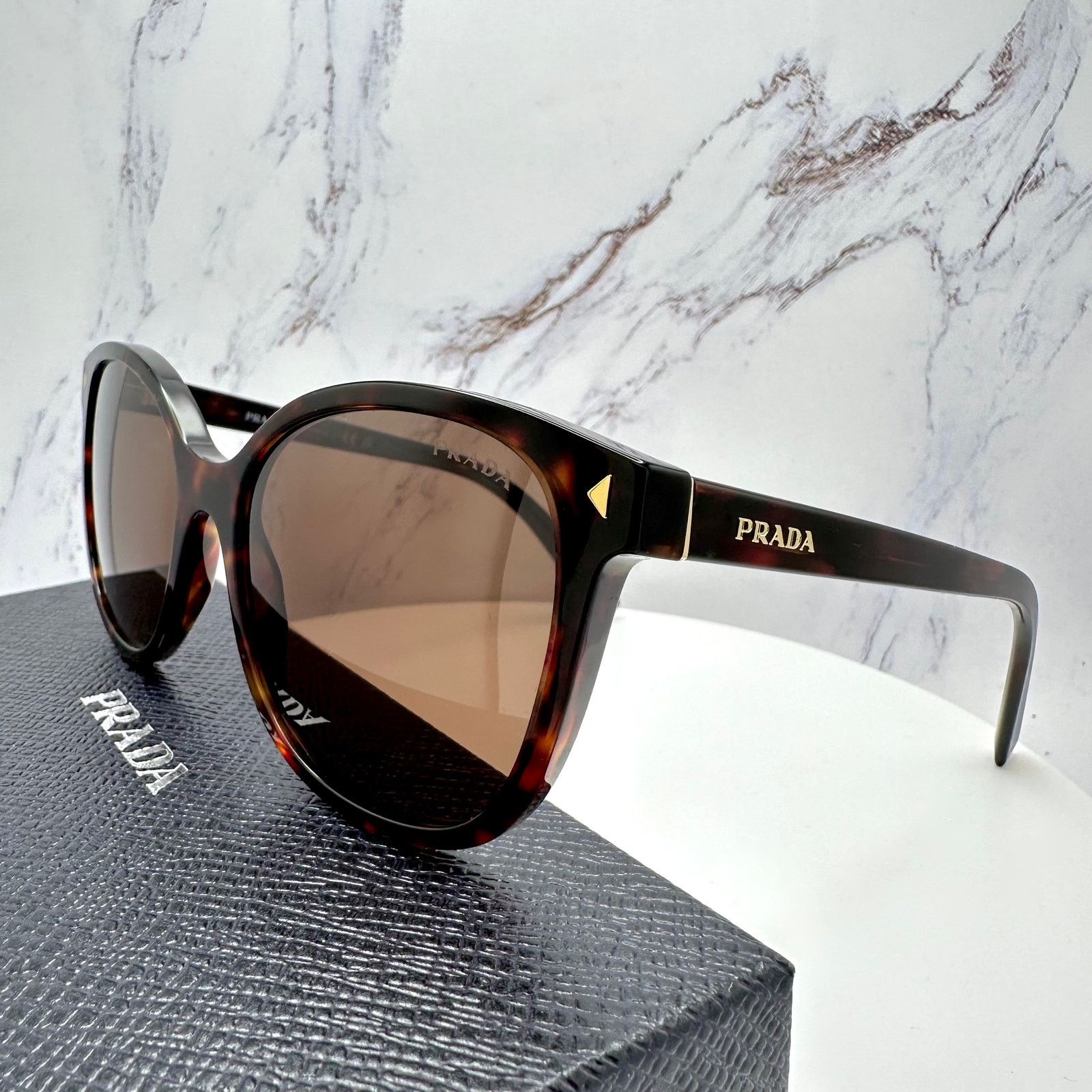 Prada New PRADA Sunglasses Brown Square Gold Logo Tortoise Size ONE SIZE - 1 Thumbnail