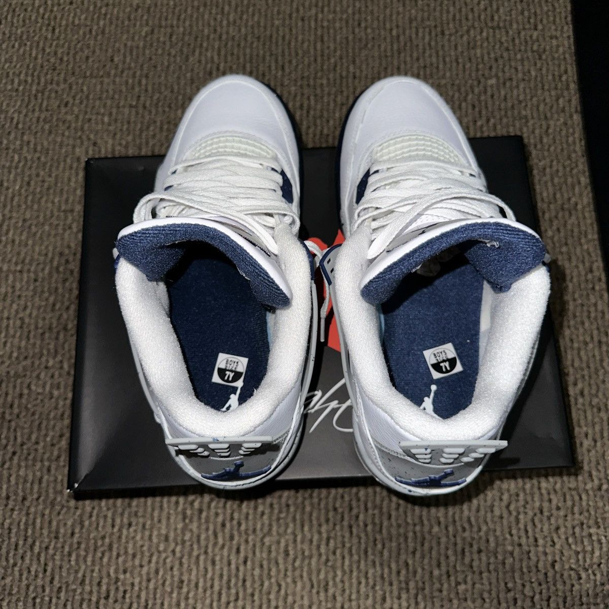 Jordan Brand × Nike Jordan 4 Retro Midnight Navy (GS) Size US 7 / EU 40 - 3 Thumbnail