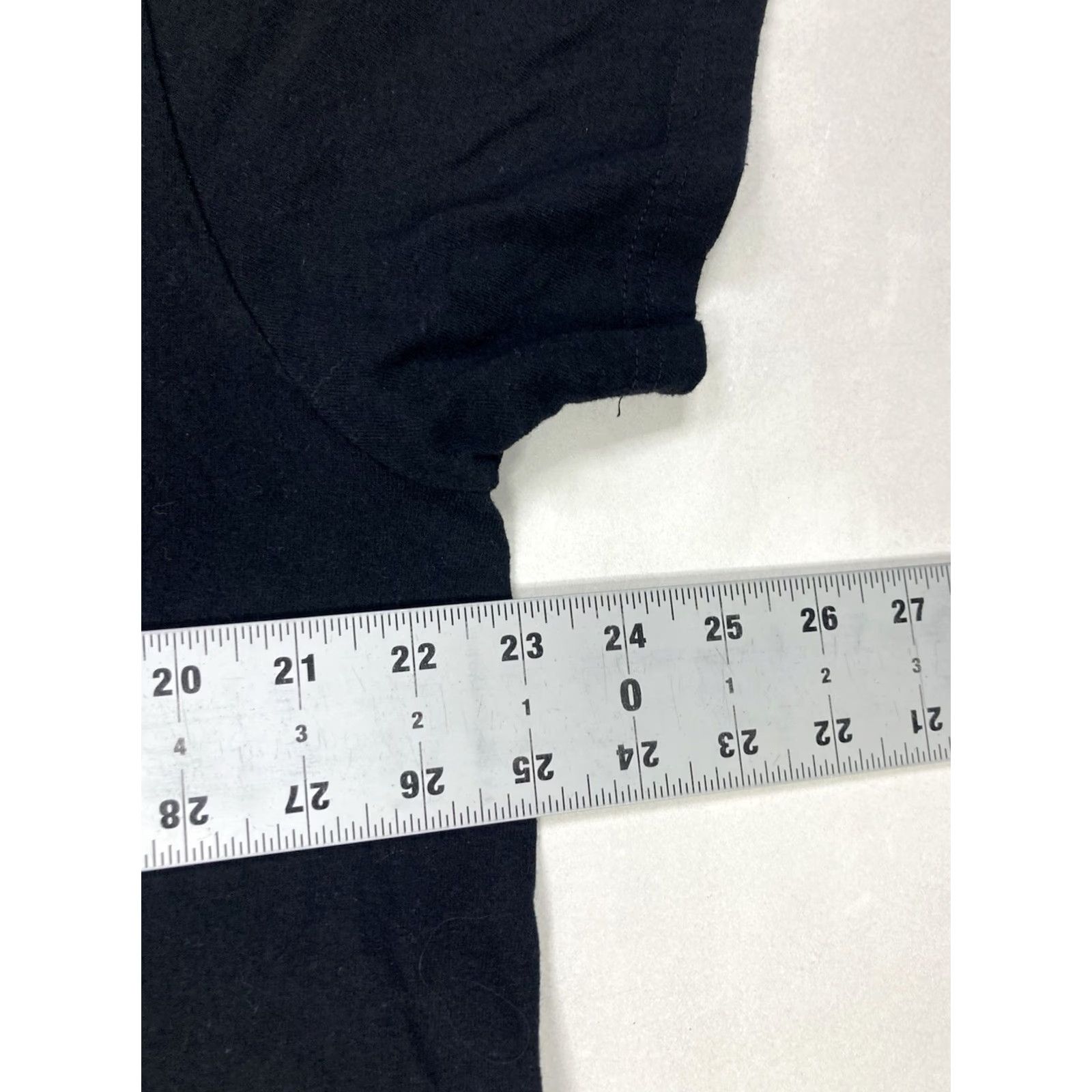 Vintage VINTAGE Blink 182 T-Shirt Men XL Black Short Sleeve Graphic Print Music Merch Size US XL / EU 56 / 4 - 6 Thumbnail