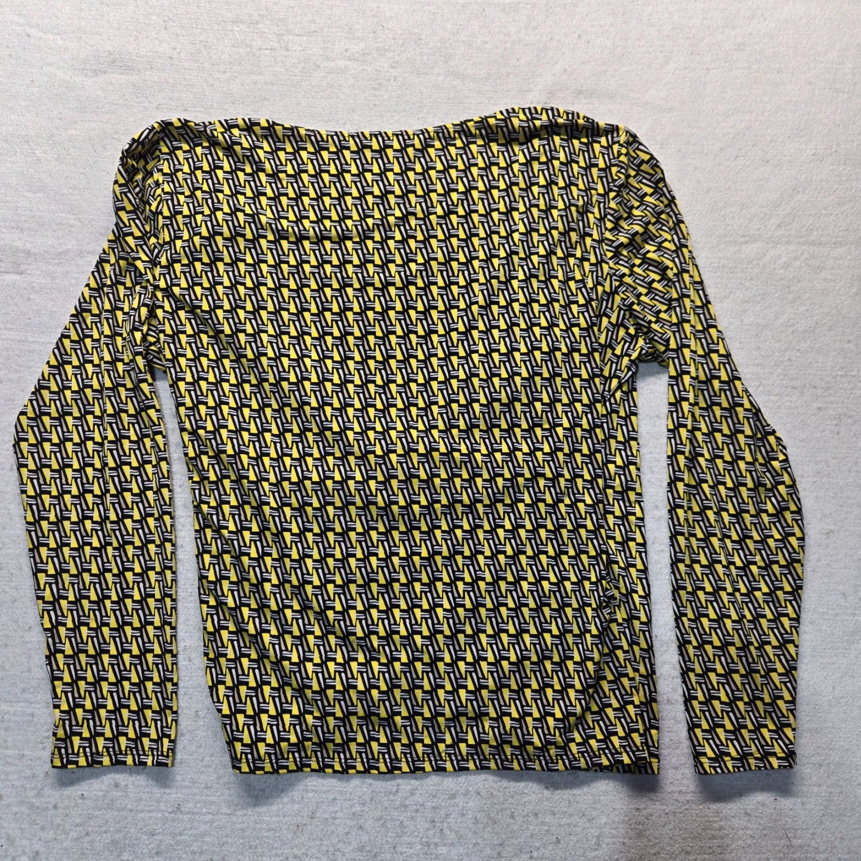 Vintage VINTAGE Miss Tina Yellow Black T-Shirt Long Sleeve Cowl Neck Adult Women's 2XL XXL Shirt Womens Miss Tina Animals 90s Century-Old Style? Size XXL / US 16-18 / IT 52-54 - 7 Thumbnail
