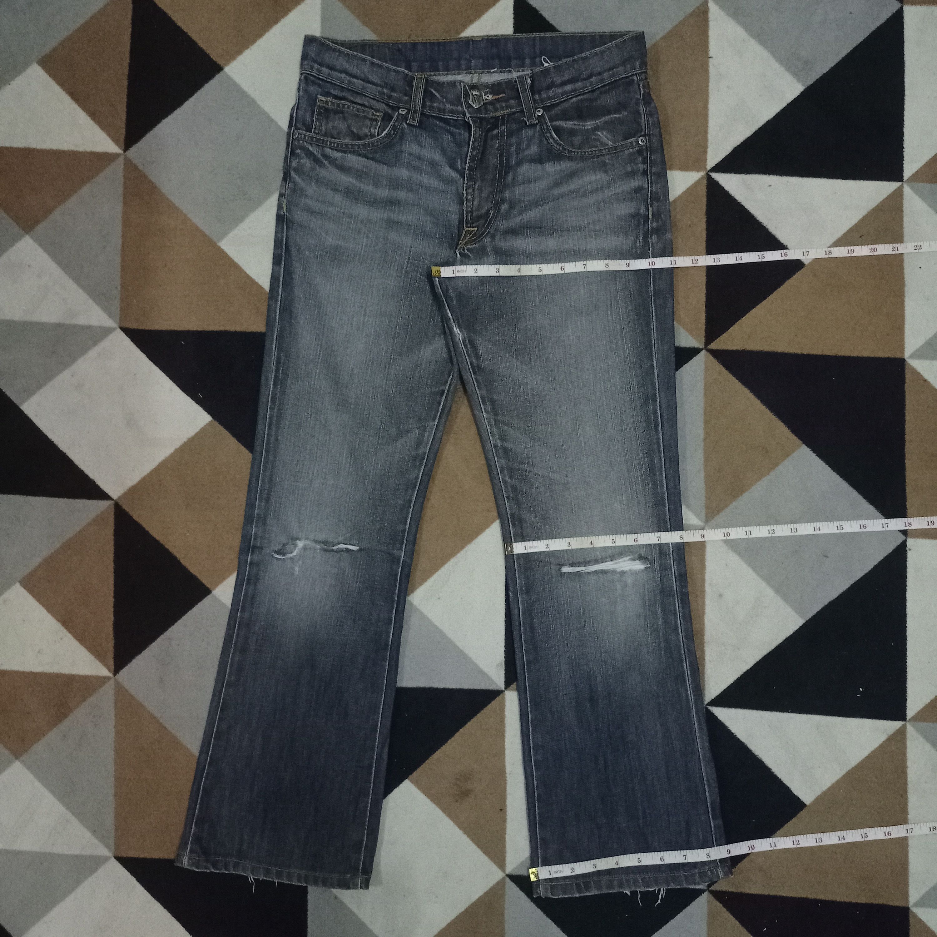 Monarchy Vintage USA Monarchy Atalier Ripped Flare Jeans 31x29 Size US 31 - 11 Thumbnail