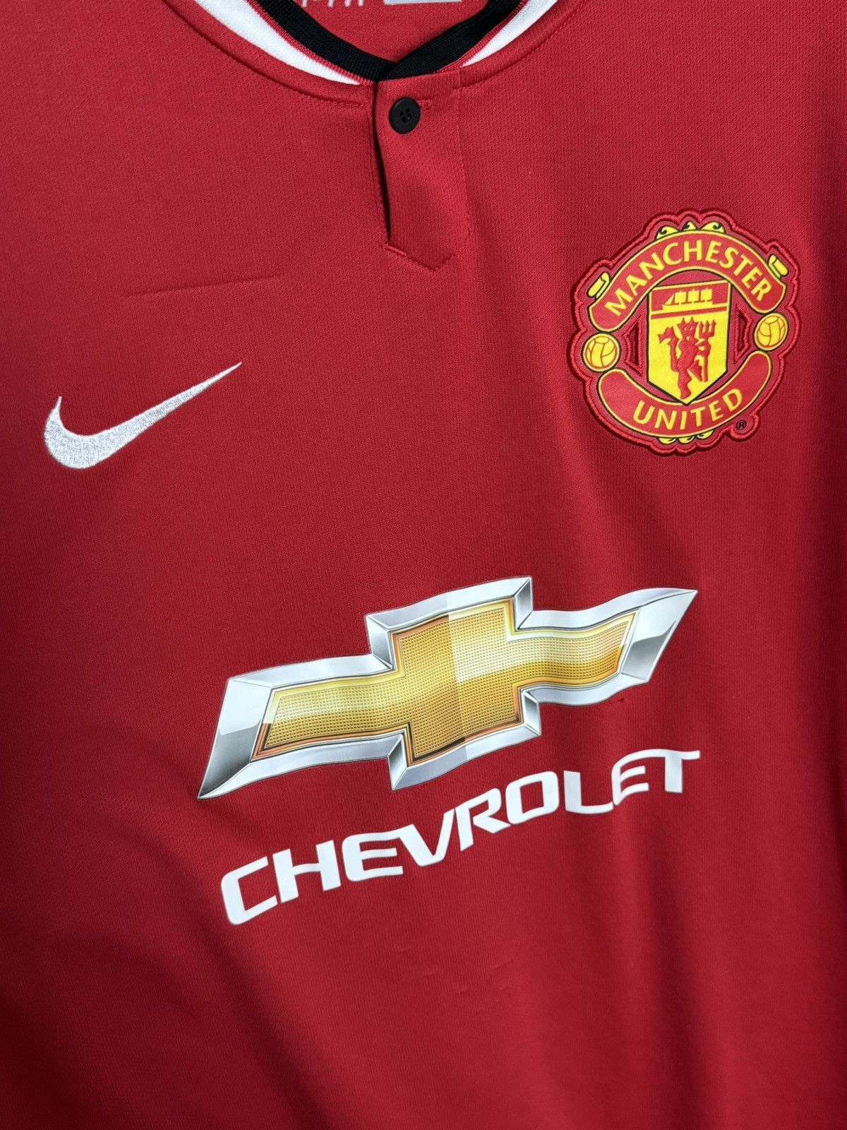 Nike Manchester United 14/15 Home Di Maria Football Jersey Size US L / EU 52-54 / 3 - 4 Thumbnail