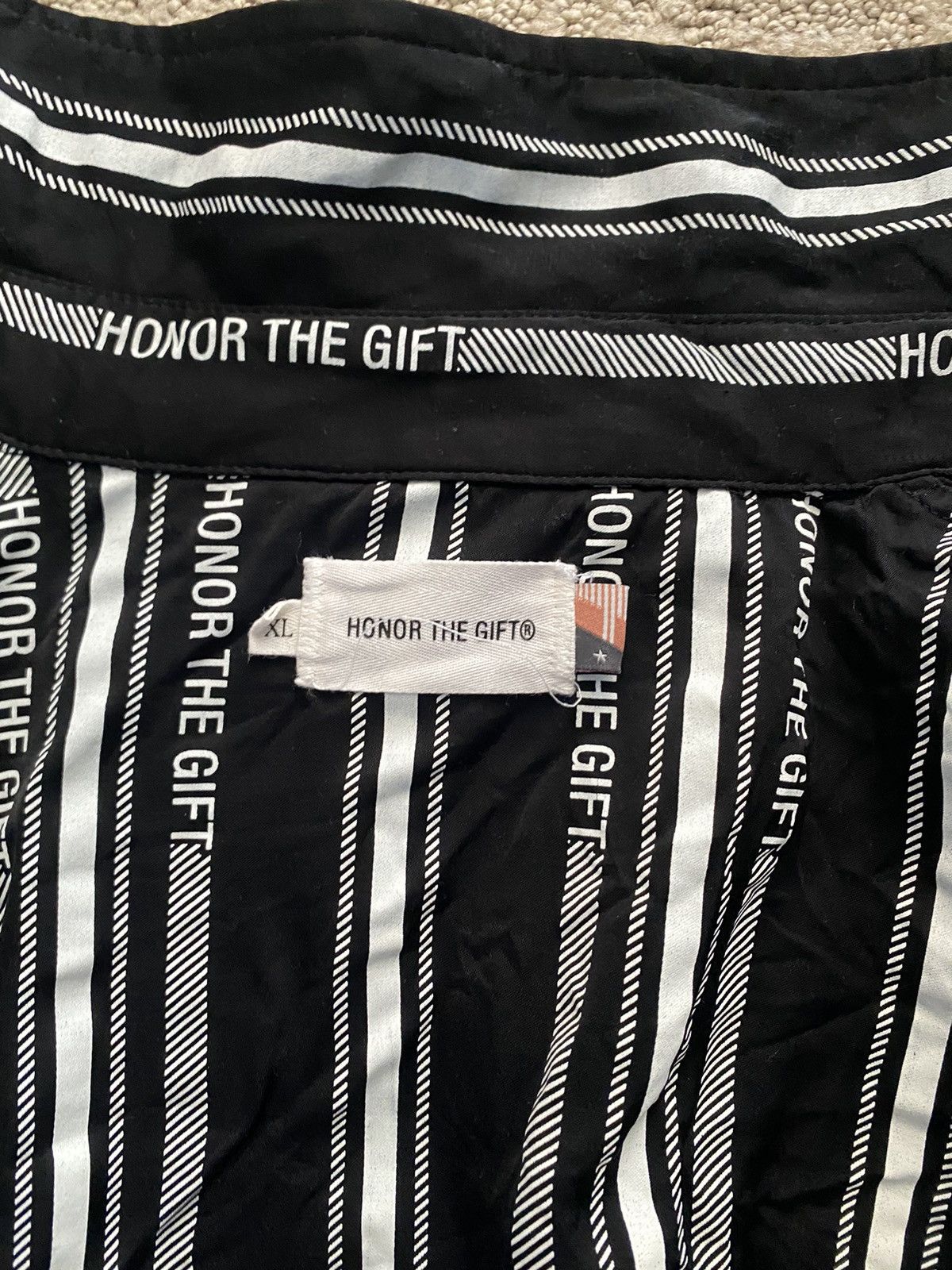 Honor the Gift Honor the gift stripe button down Size US XL / EU 56 / 4 - 3 Thumbnail