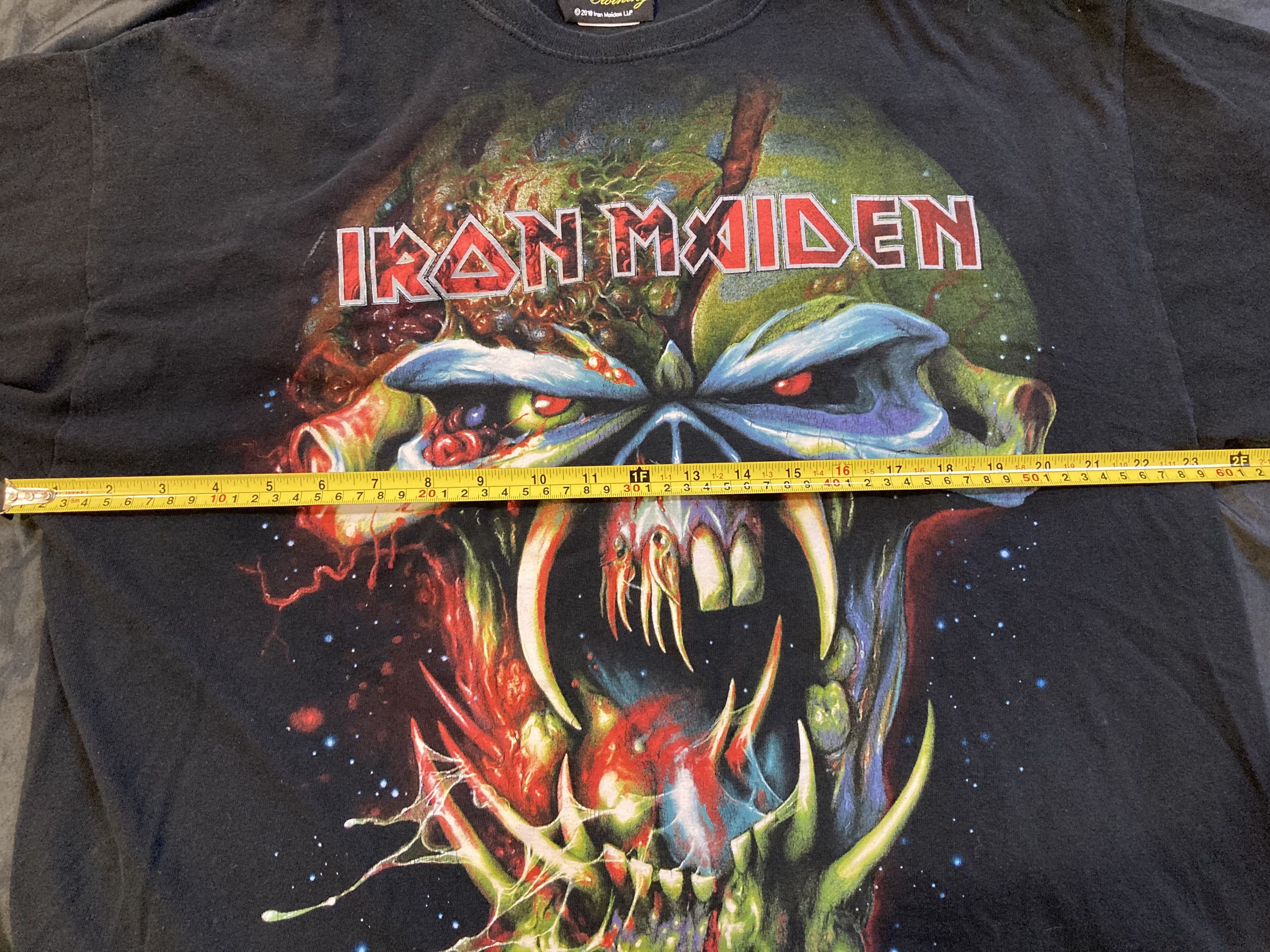 Iron Maiden Iron Maiden LLP OFFICIAL *FAN CLUB ONLY* FC T-Shirt 2010 Size US XL / EU 56 / 4 - 8 Thumbnail