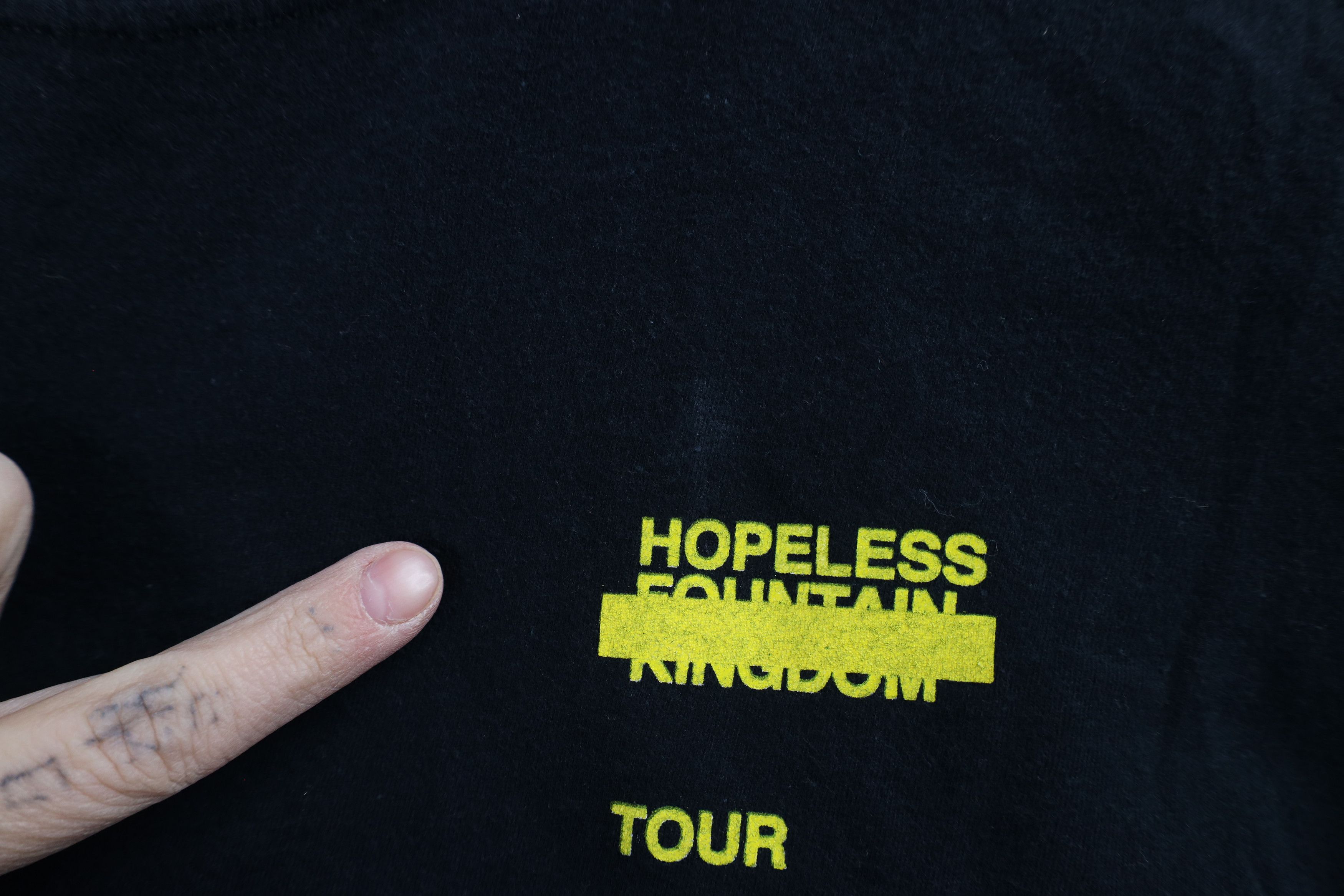 Vintage Vintage Y2K Fountain Kingdom Tour Halsey Band T-Shirt Size M / US 6-8 / IT 42-44 - 5 Thumbnail