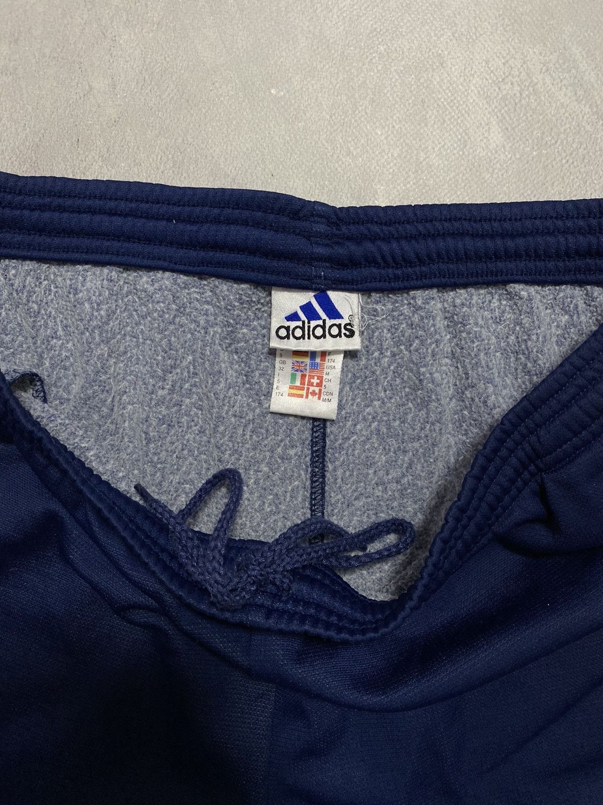 Adidas Vintage Adidas Track Pants Casual Triples Gold Size M Size US 34 / EU 50 - 8 Thumbnail