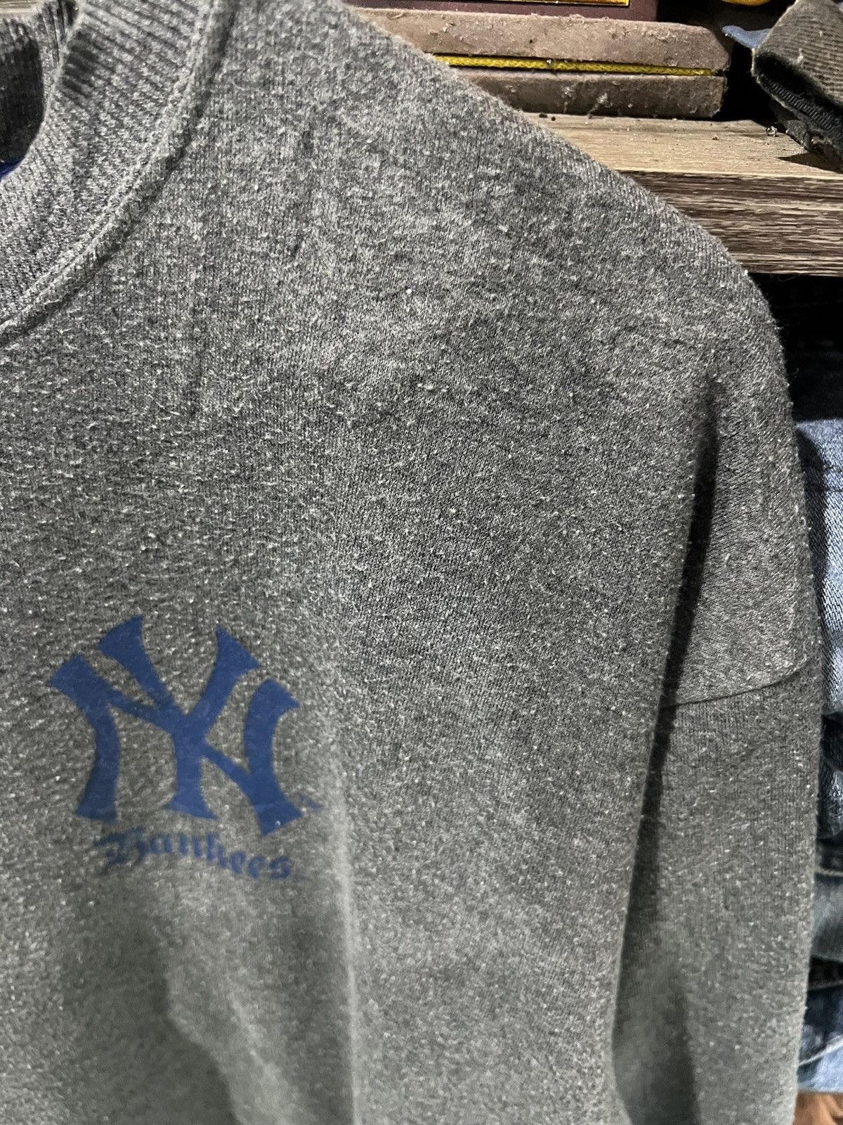MLB 🔥New York Yankees MLB Crewneck Sweatshirt Size US XXL / EU 58 / 5 - 8 Thumbnail