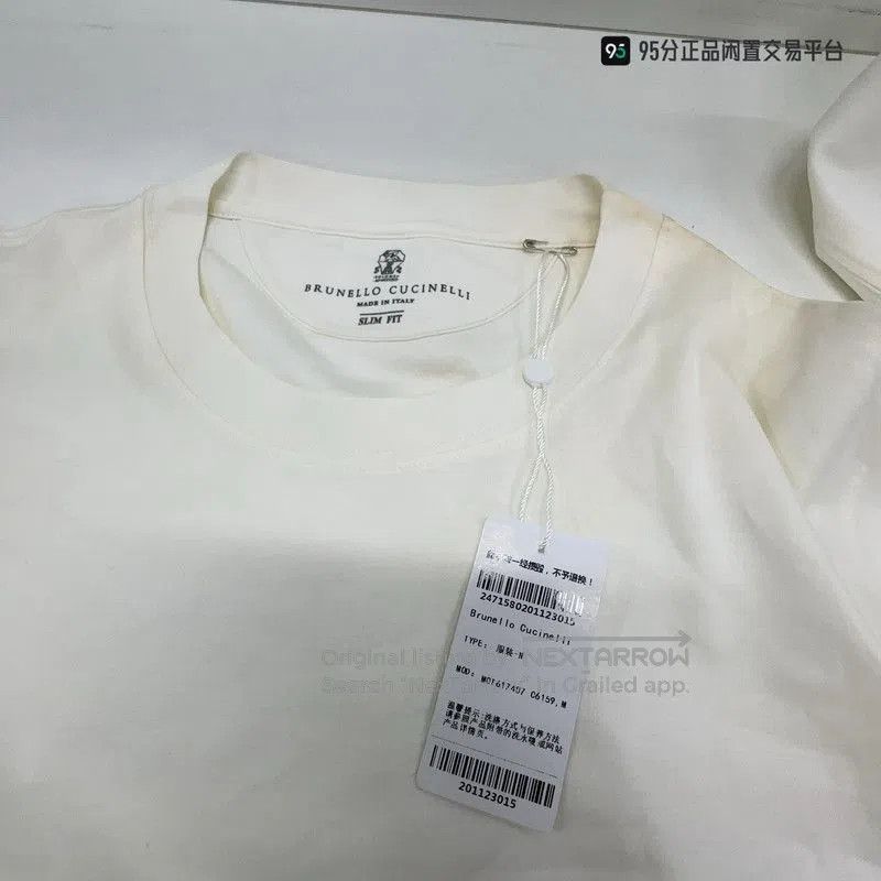 Brunello Cucinelli Brunello Cucinelli Men's Solid Crew Neck Long. Size US M / EU 48-50 / 2 - 2 Thumbnail