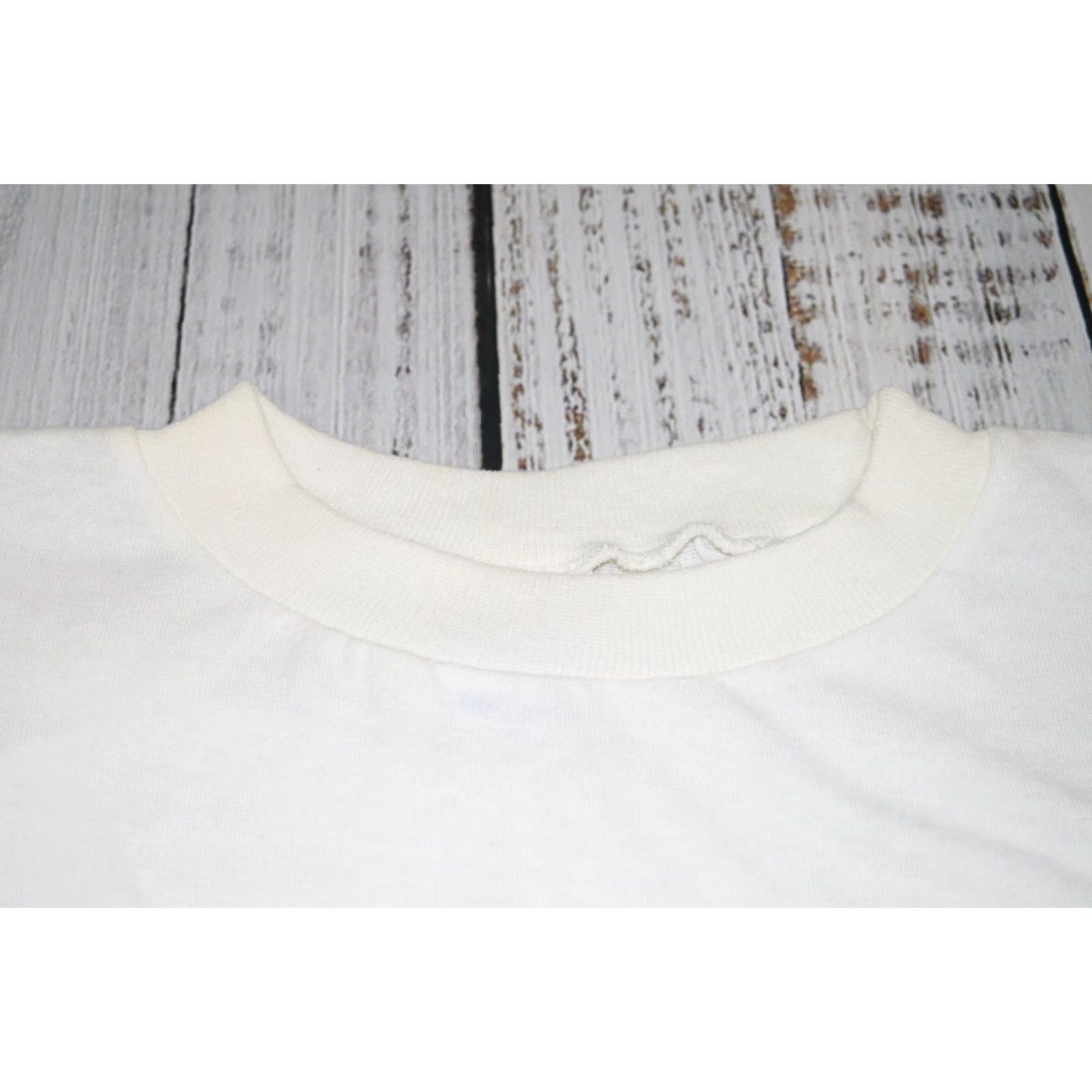 Big Dogs VINTAGE Big Dogs Mens 90s Cotton Graphic T-Shirt White Crew Neck Short Sleeve XL Retro Size US XL / EU 56 / 4 - 4 Thumbnail