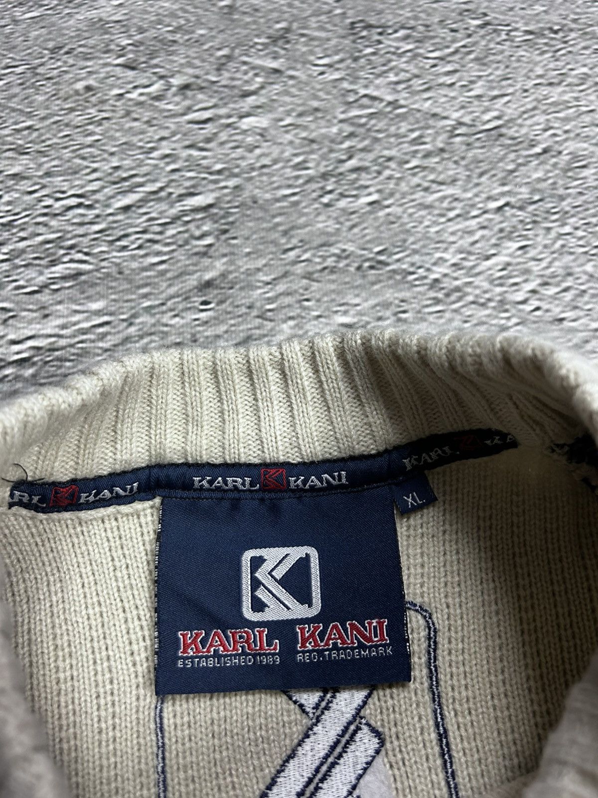 Karl Kani Karl Kani vintage sweater beige big logo spell out Size US XL / EU 56 / 4 - 3 Thumbnail
