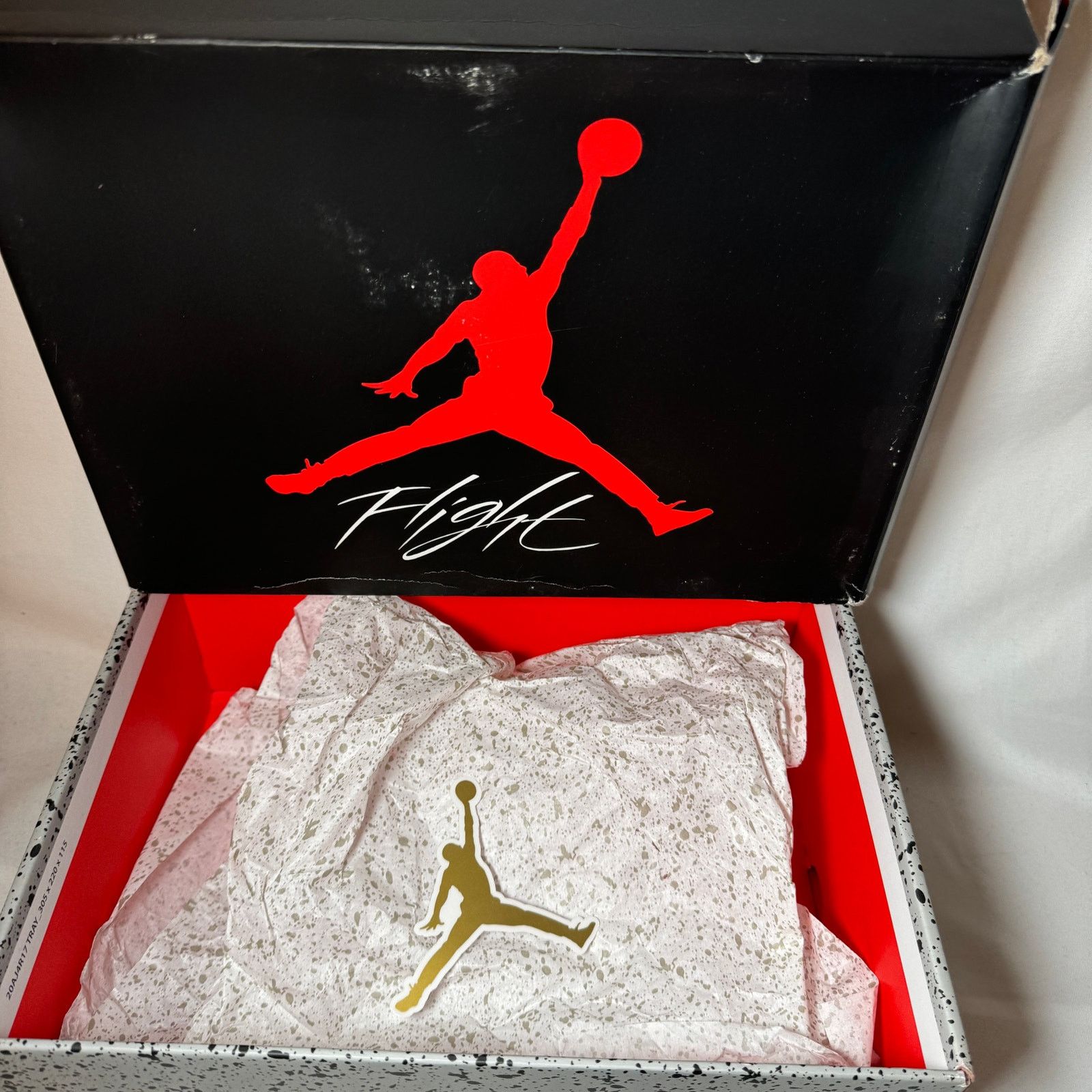 Jordan Brand × Nike Size 5.5 Nike Air Jordan 4 Retro GS Red Thunder Men's Shoes Size US 5.5 / EU 38 - 11 Thumbnail