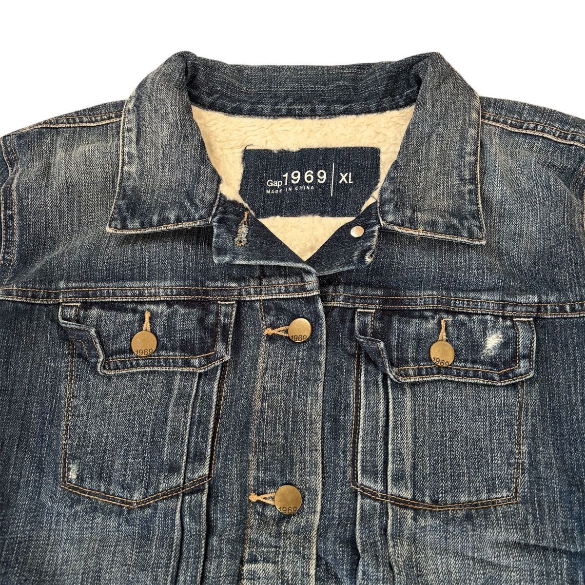 Gap GAP Distressed Trucker Jeans Jacket Size US XL / EU 56 / 4 - 2 Thumbnail
