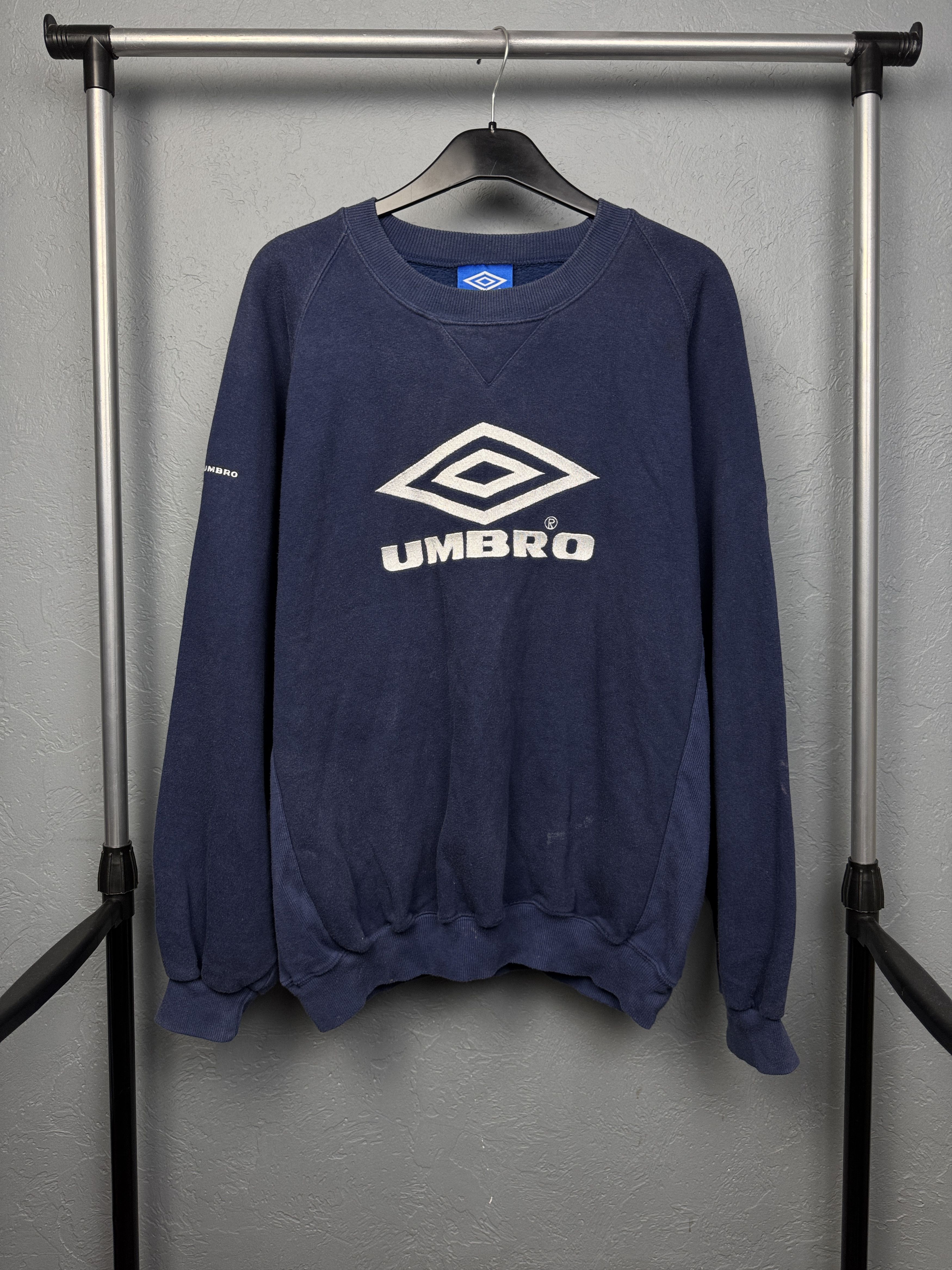Umbro Umbro Pro Training 90s Vintage Mens Sweatshirt Size US XL / EU 56 / 4 - 1 Thumbnail