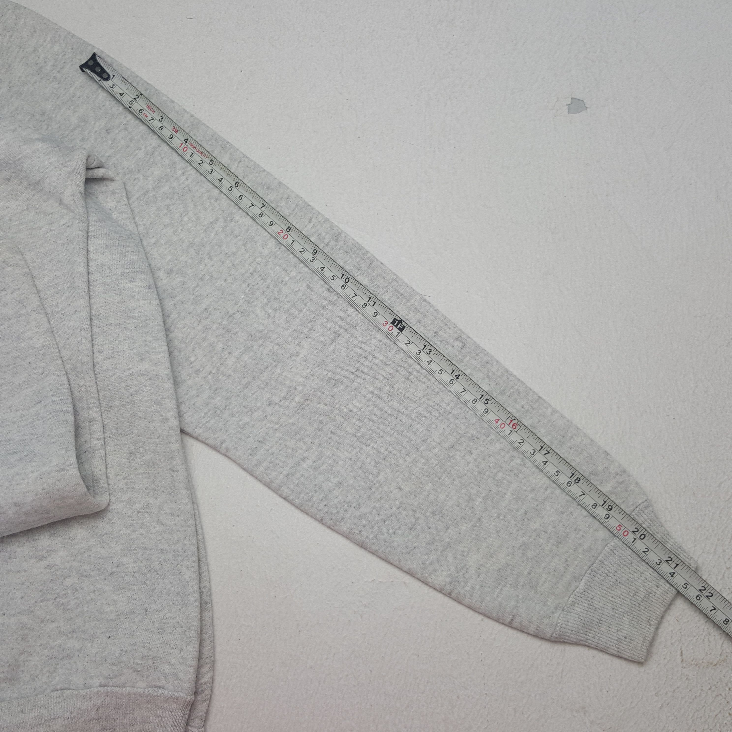 Vintage Vintage Massapequa New York American State Sweatshirt Size US L / EU 52-54 / 3 - 6 Thumbnail