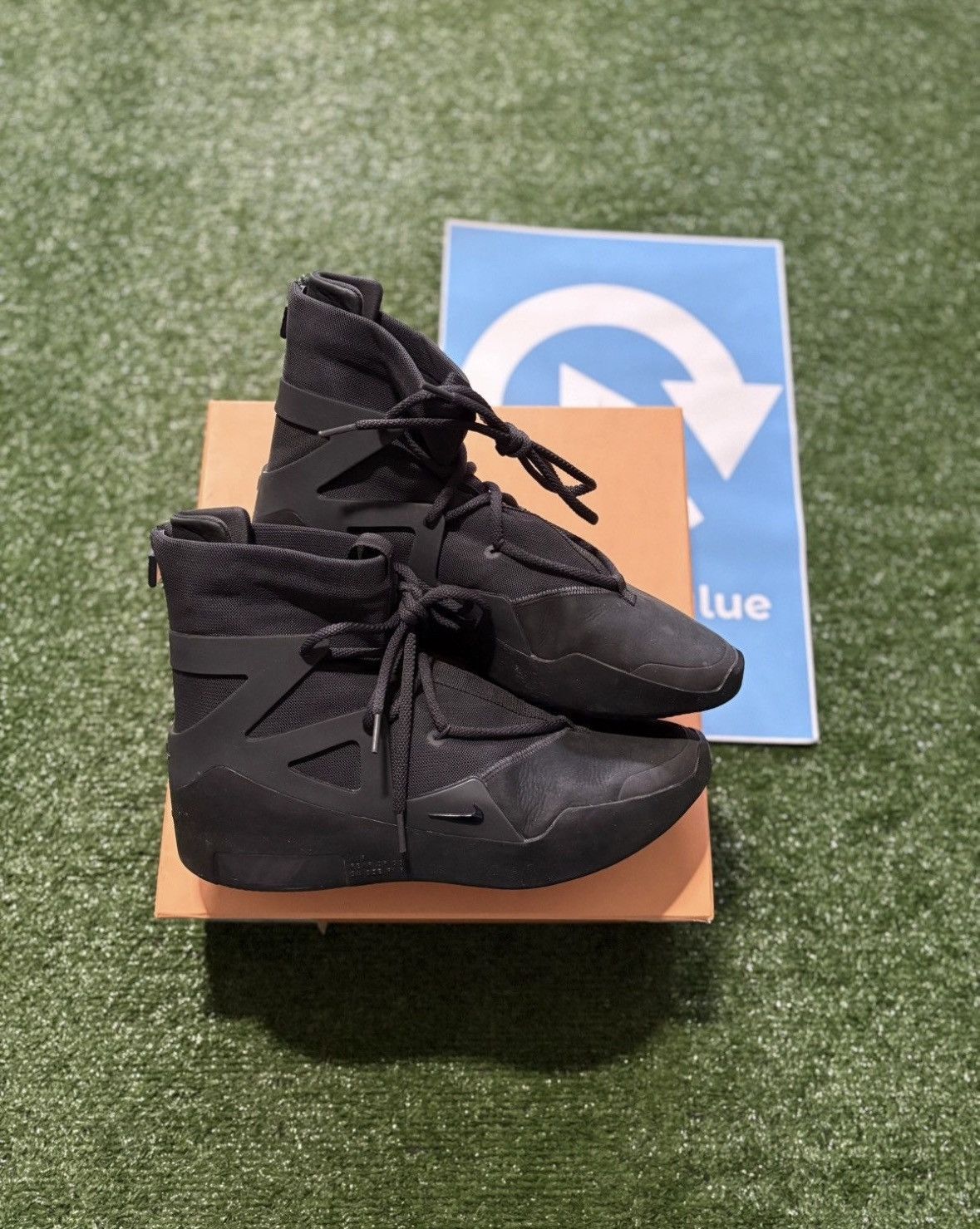 Fear of God × Nike NIKE AIR FEAR OF GOD 1 TRIPLE BLACK Size US 10.5 / EU 43-44 - 1 Thumbnail