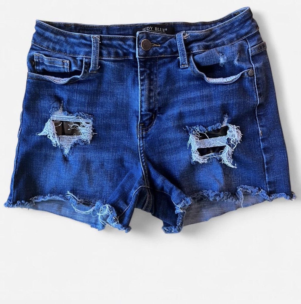 Judy Blue Judy Blue Camo Patch Distressed Shorts Wash High Rise Size M Size 30" / US 8 / IT 44 - 1 Thumbnail