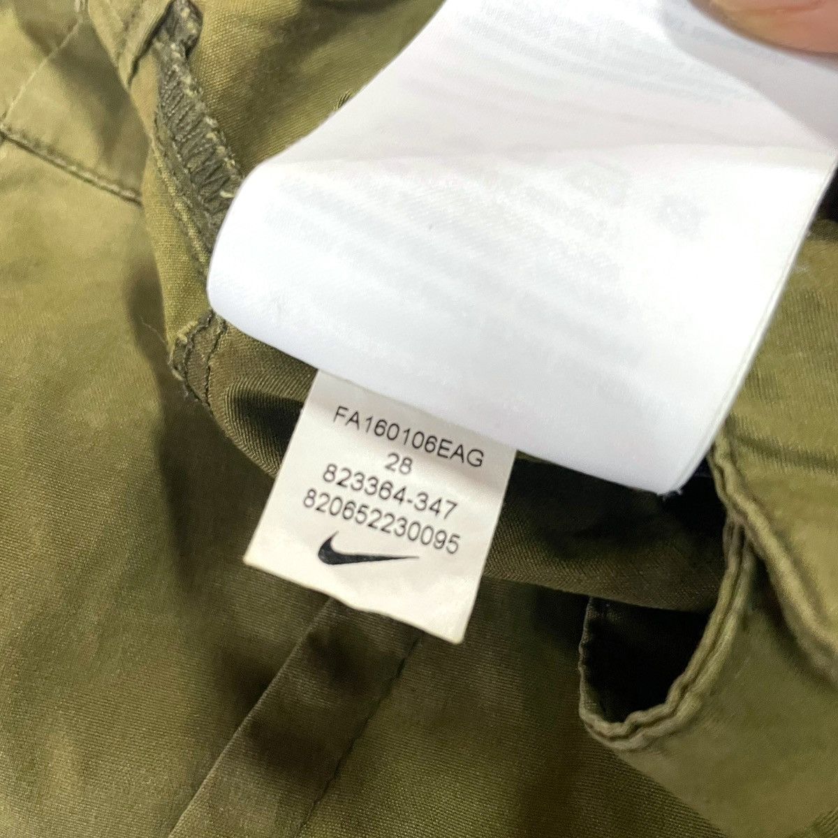 Nike NIKE BONDED WOVEN JOGGER CUFF PANT Size US 28 / EU 44 - 16 Thumbnail