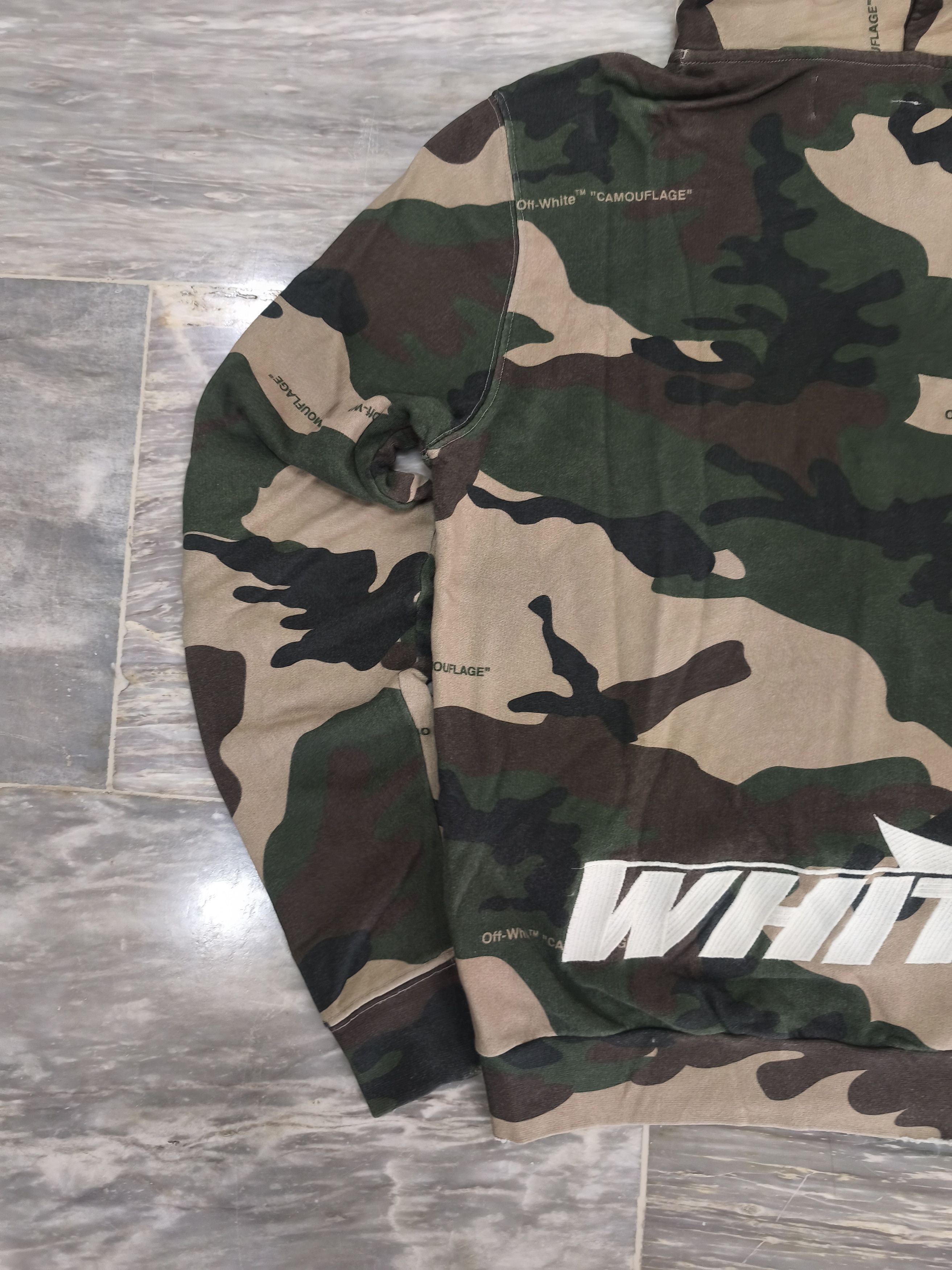 Off-White OFF WHITE Camouflage Cotton Zipped Hooded Size US S / EU 44-46 / 1 - 10 Thumbnail