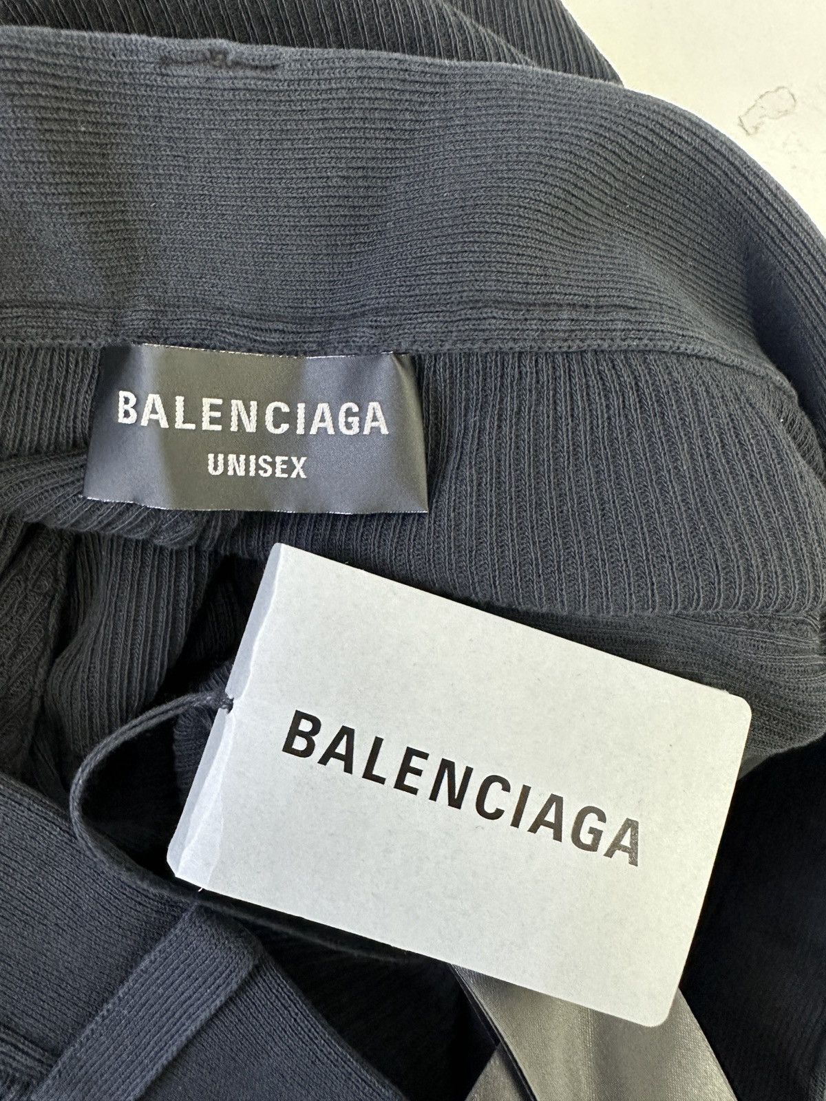 Distressed-effect trousers