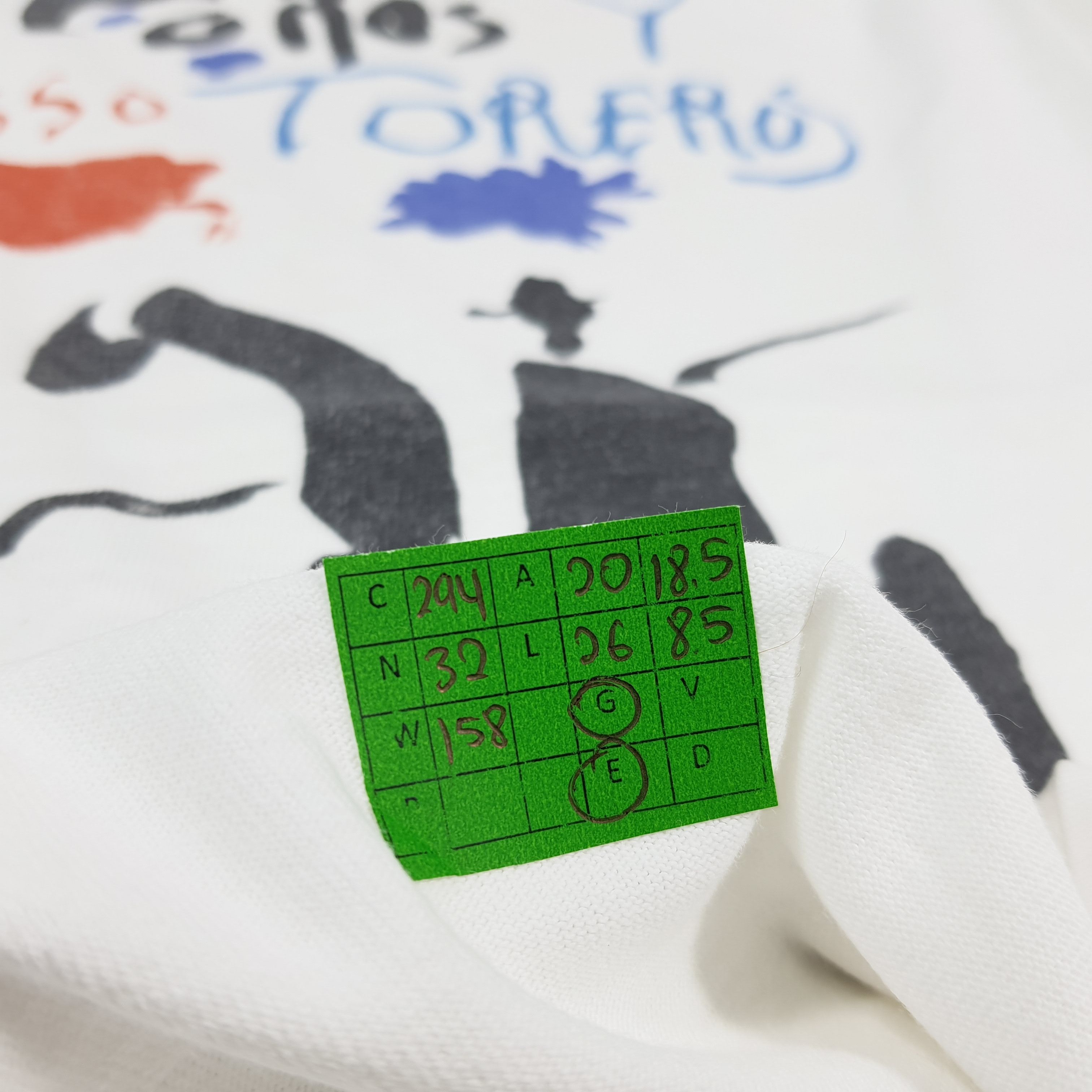 Vintage Vtg 90s Toros Y Torres Picasso Bullfighting Art Tee C294N32 Size US M / EU 48-50 / 2 - 6 Thumbnail