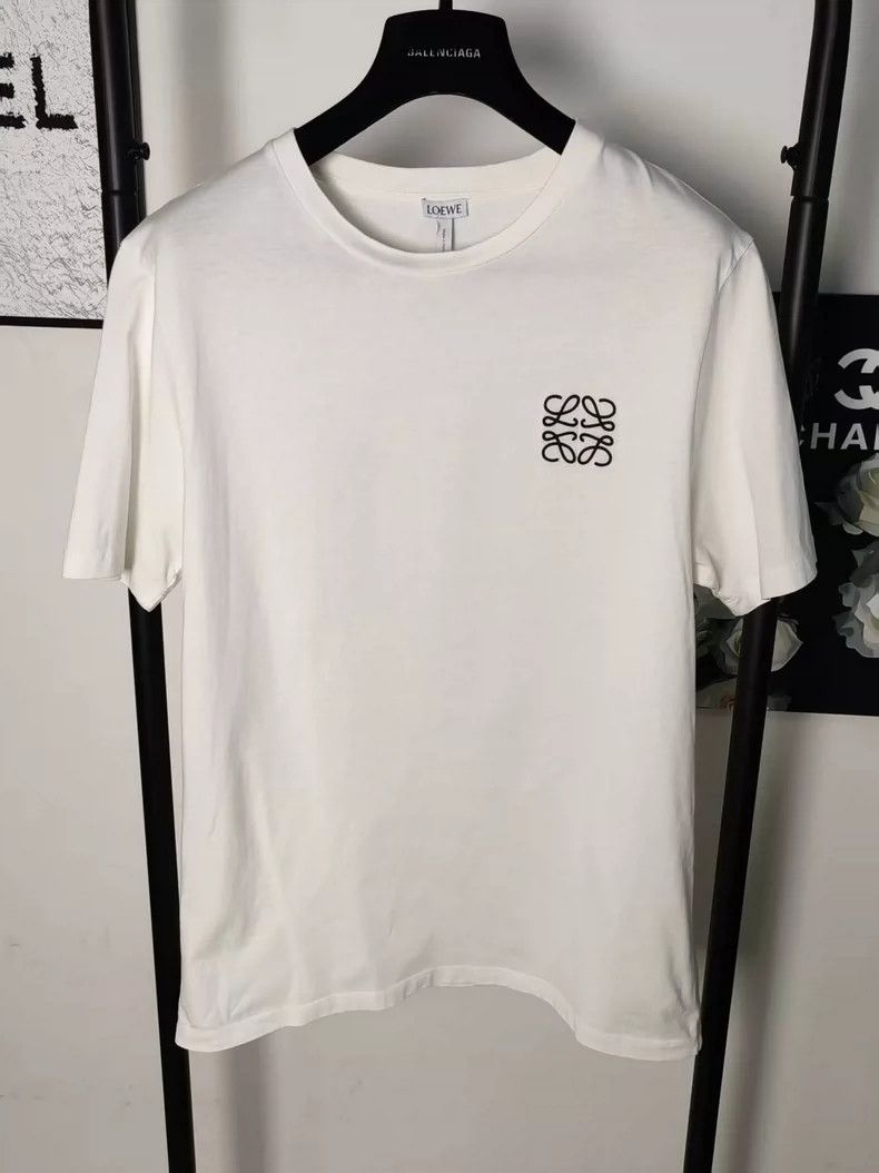 Loewe LOEWE Embroidered logo short sleeves Size US S / EU 44-46 / 1 - 1 Thumbnail