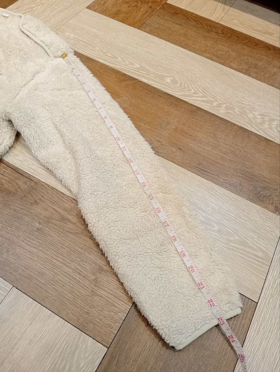 Engineered Garments × Uniqlo ENGINEERED GARMENTS DEEP PILE FLEECE PULLOVER - SIZE L CREAM Size US L / EU 52-54 / 3 - 13 Thumbnail