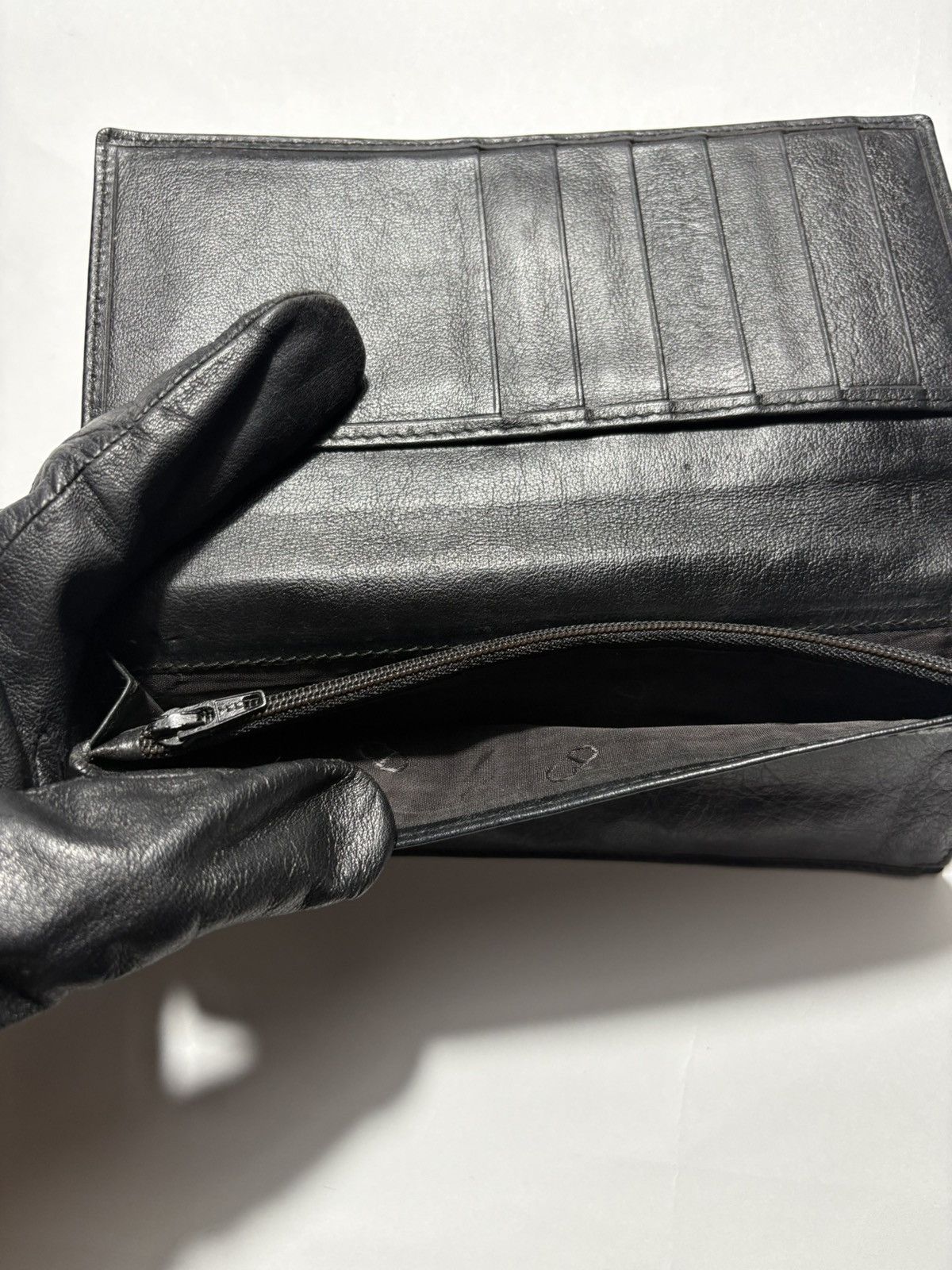 Dior VINTAGE CHRISTIAN DIOR CD LOGO EMBLEM LEATHER LONG WALLET Size ONE SIZE - 7 Thumbnail