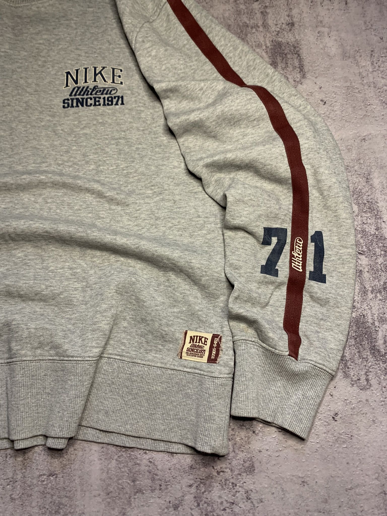 Nike Vintage Nike Sweatshirt Size US L / EU 52-54 / 3 - 5 Thumbnail