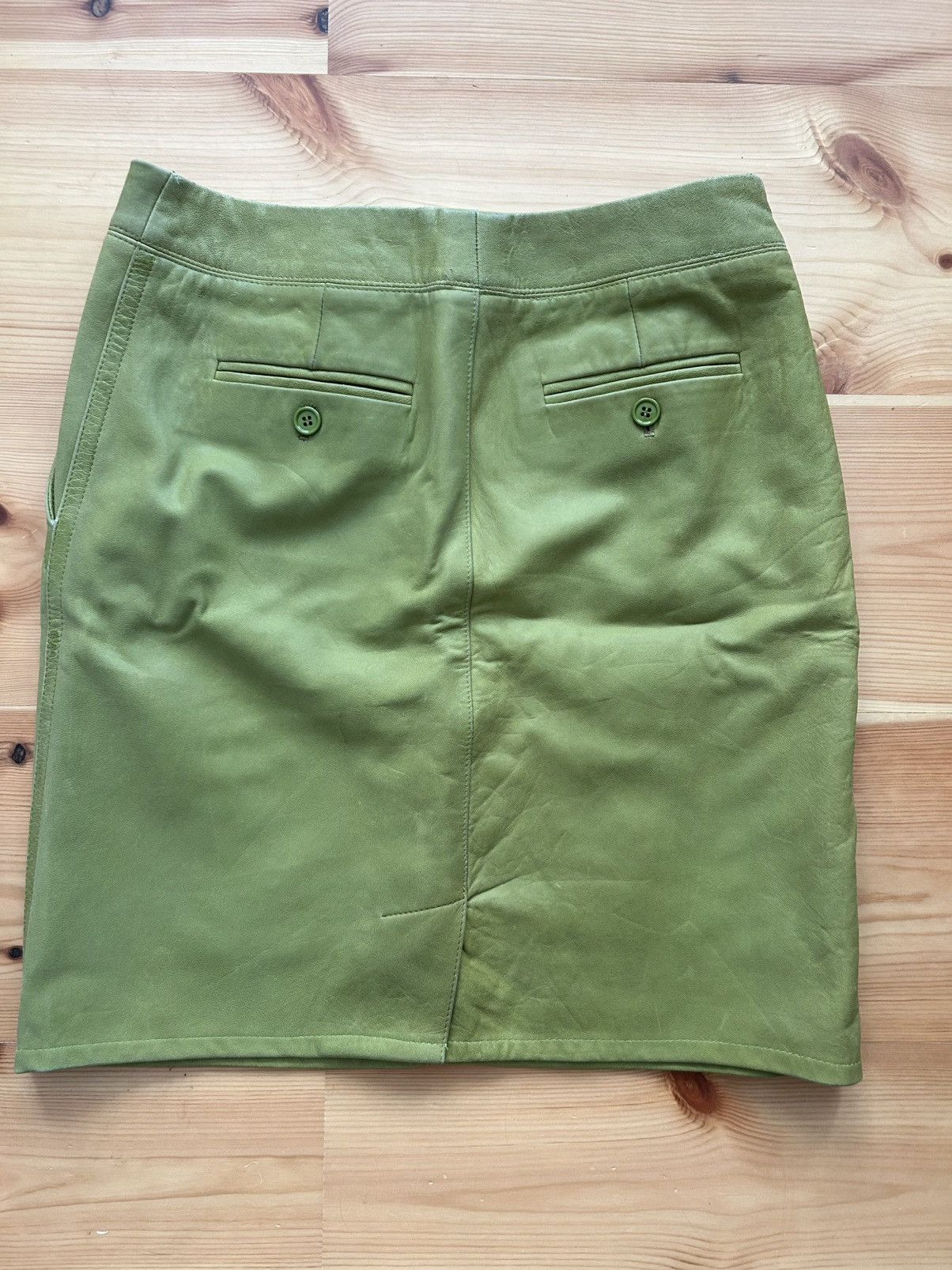 Max Mara MaxMara Green Leather Mini Skirt (Size S) Made in Italy Size 26" / US 2 / IT 38 - 2 Thumbnail