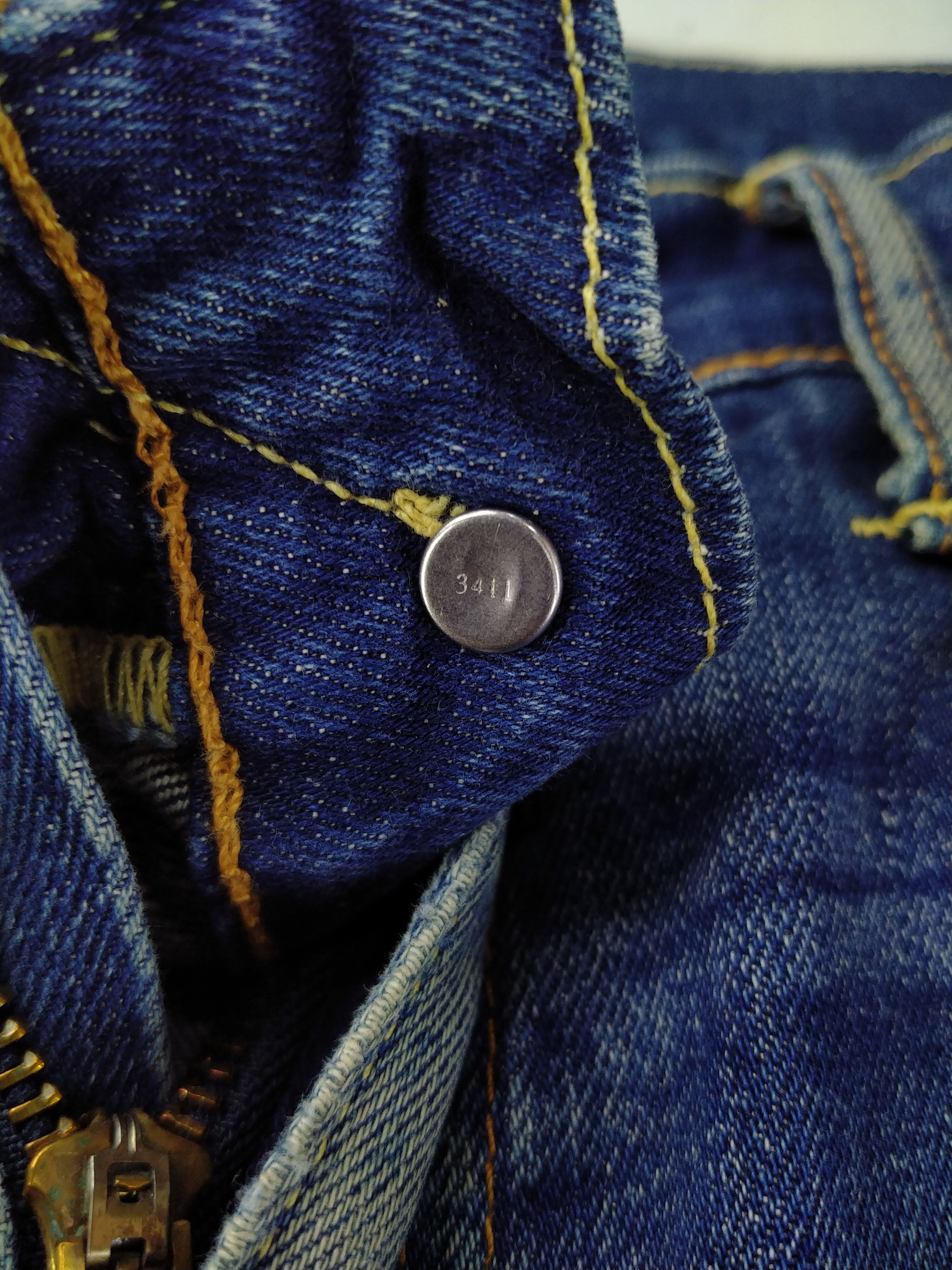 Levi's Blue Distressed Levi's 513 Jeans Denim 35x28.5 -JN216 Size US 35 - 9 Thumbnail