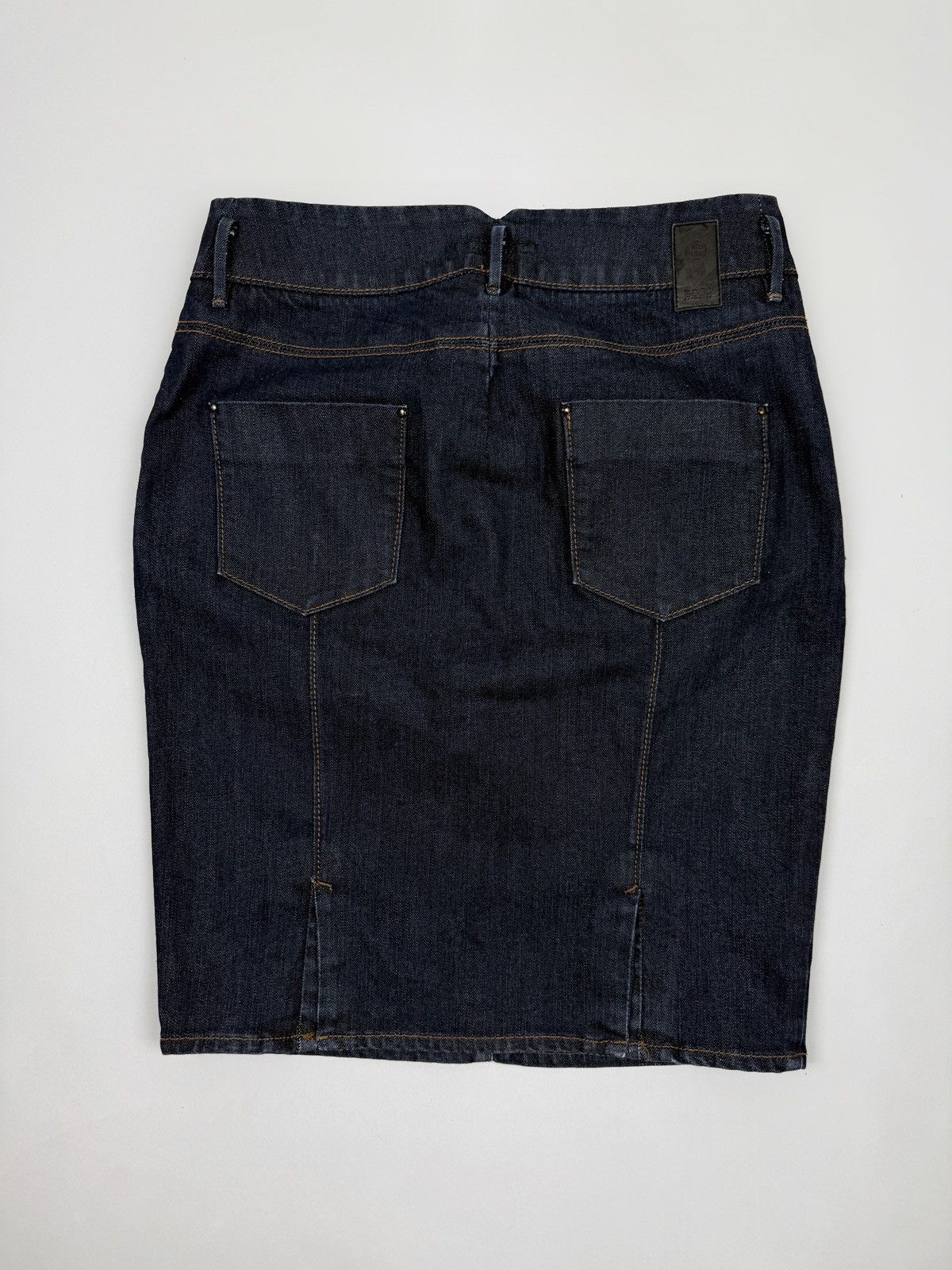 Hugo Boss Y2K Vintage Hugo Boss Dark Blue Denim Midi Pencil Skirt Size 30" / US 8 / IT 44 - 4 Thumbnail