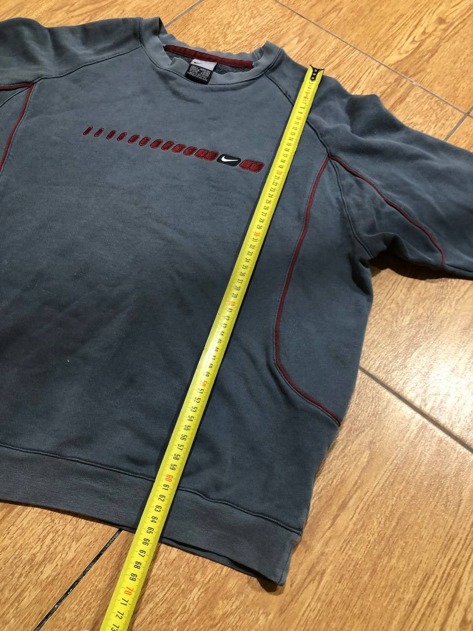 Nike Vintage Nike Big Logo Swoosh Sweatshirt Rare Hype Crewneck Size US S / EU 44-46 / 1 - 13 Thumbnail