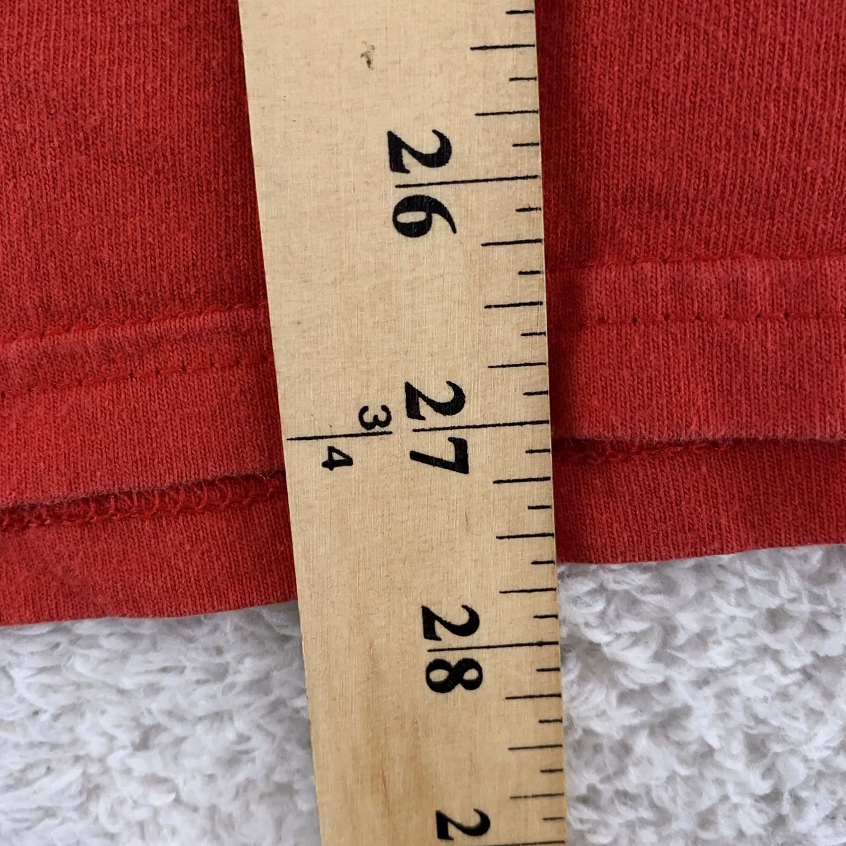 Gildan VINTAGE CN Tower Toronto Canada Shirt Mens XL Red Souvenir Graphic Tee Landmark Mens Size US XL / EU 56 / 4 - 6 Thumbnail