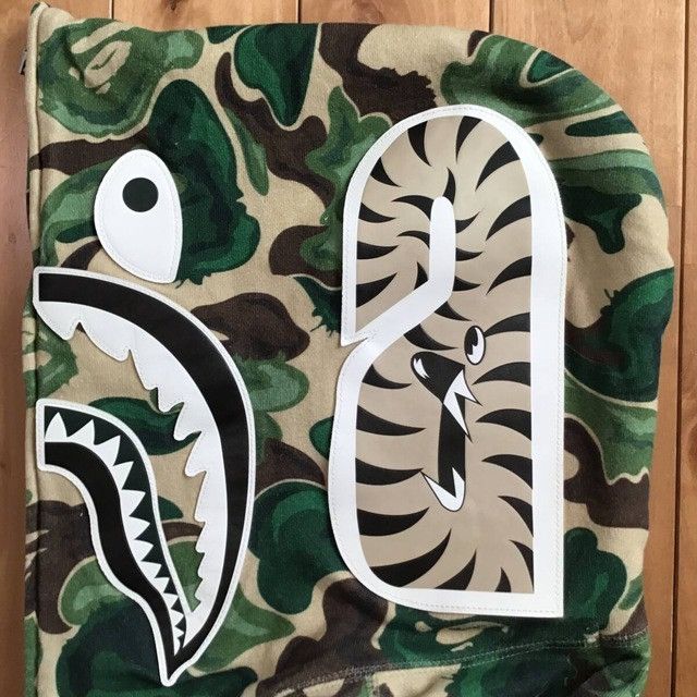 Bape BAPE ART camo Shark Full Zip Hoodie a bathing ape Size US L / EU 52-54 / 3 - 6 Thumbnail