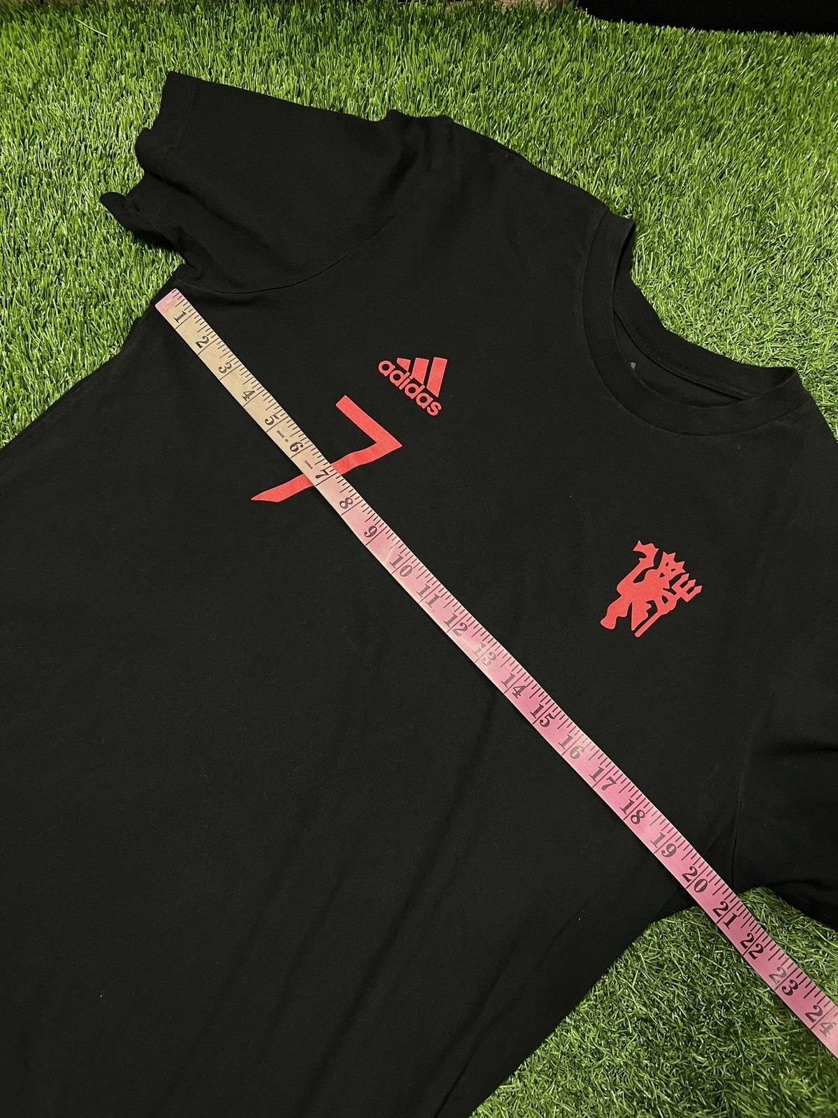 Adidas Adidas Manchester United Ronaldo Tshirt Size US M / EU 48-50 / 2 - 3 Thumbnail