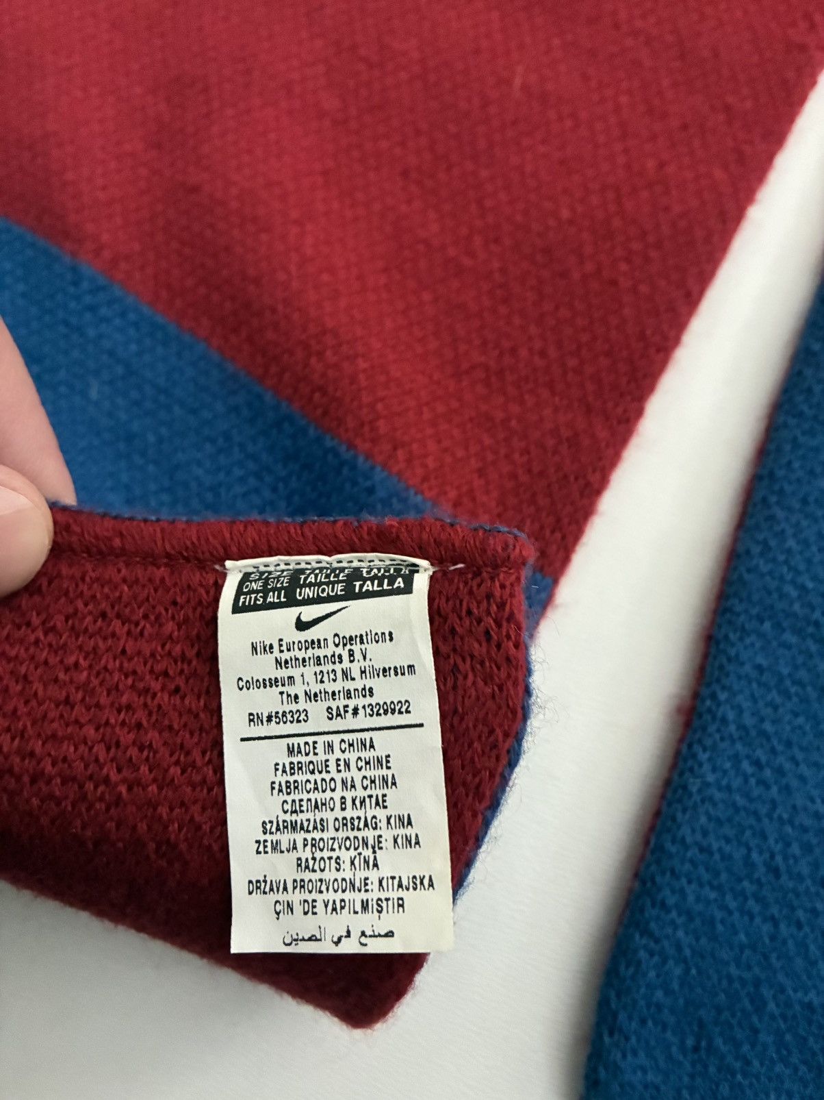 Nike Nike Barcelona Jersey FC football soccer scarf Size ONE SIZE - 8 Thumbnail