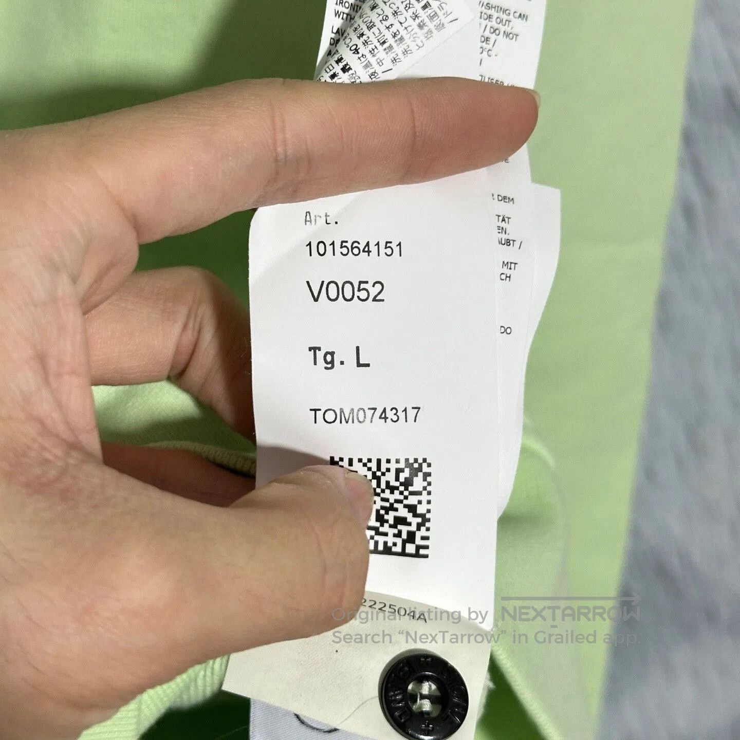 Stone Island stone island green hooded sweatshirt size L. Size US L / EU 52-54 / 3 - 8 Thumbnail