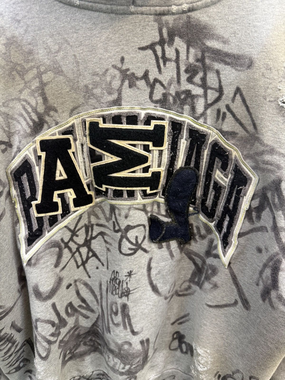 Balenciaga Balenciaga Scribbled Hoodie Size US S / EU 44-46 / 1 - 5 Thumbnail