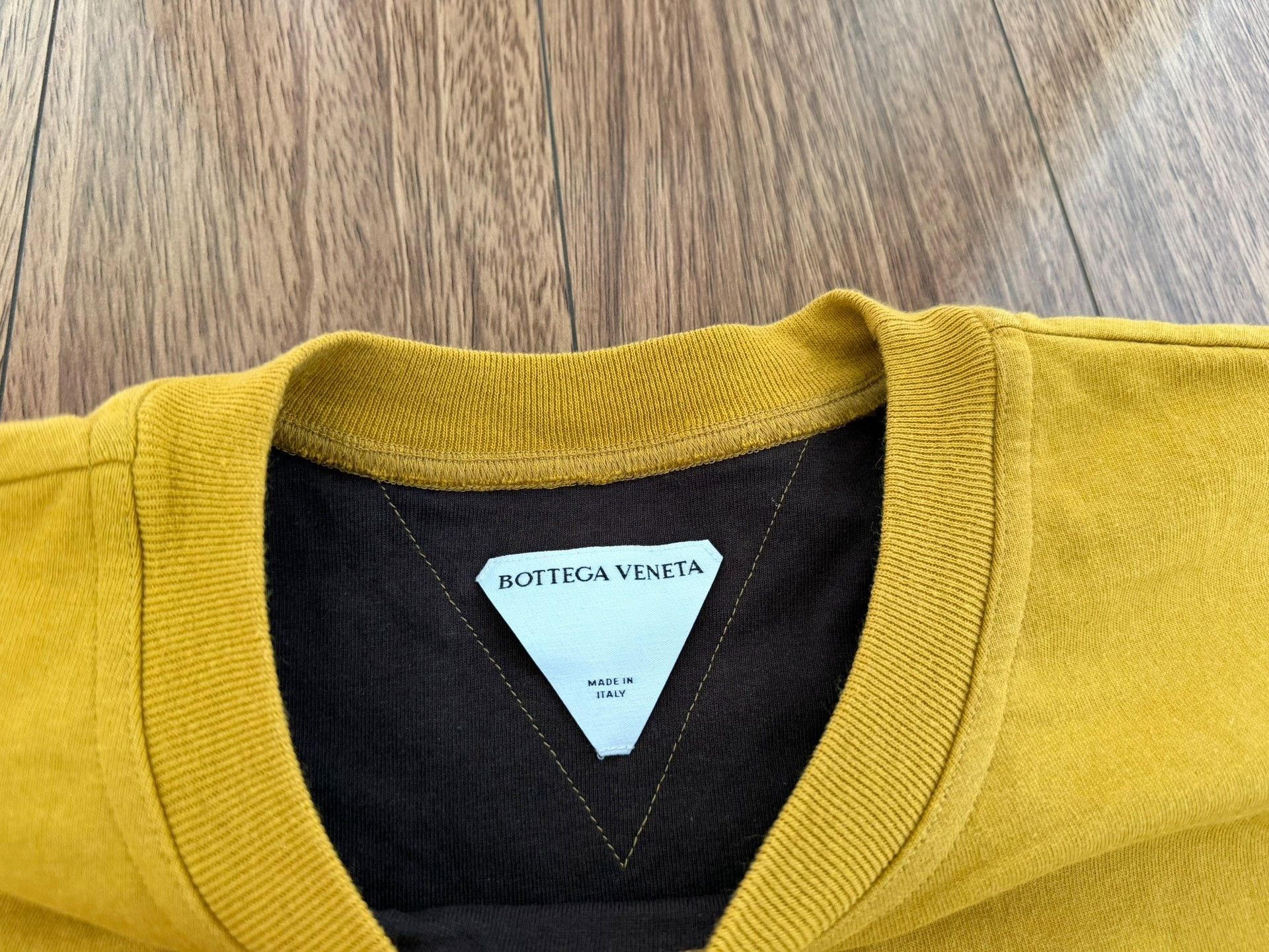 Bottega Veneta BOTTEGA VENETA FW22 Colorblock Cuff T-Shirt Size US S / EU 44-46 / 1 - 4 Thumbnail