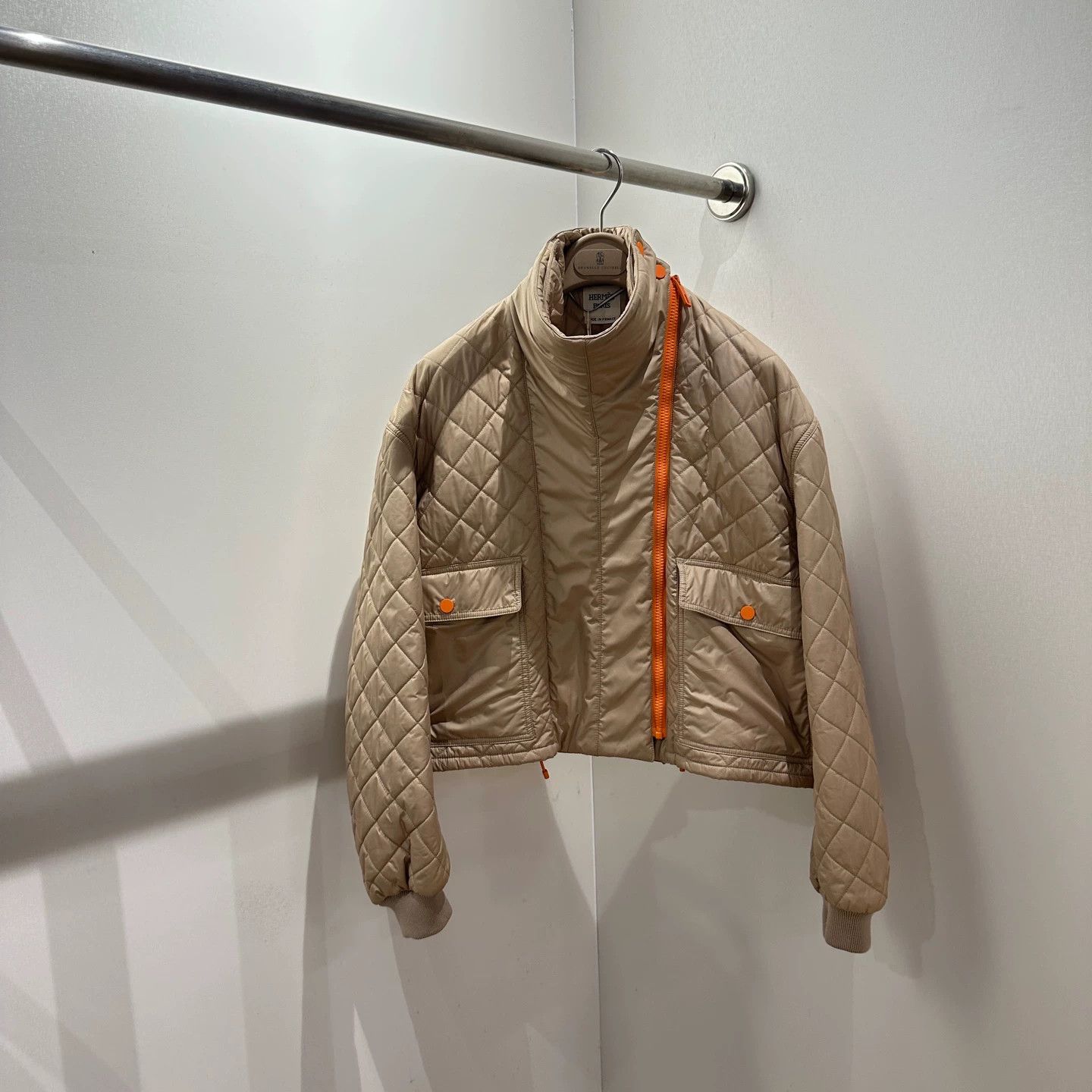 Hermes Hermes may608 Khaki Quilted Orange Buckle Padded Jkt 38 Size S / US 4 / IT 40 - 1 Thumbnail