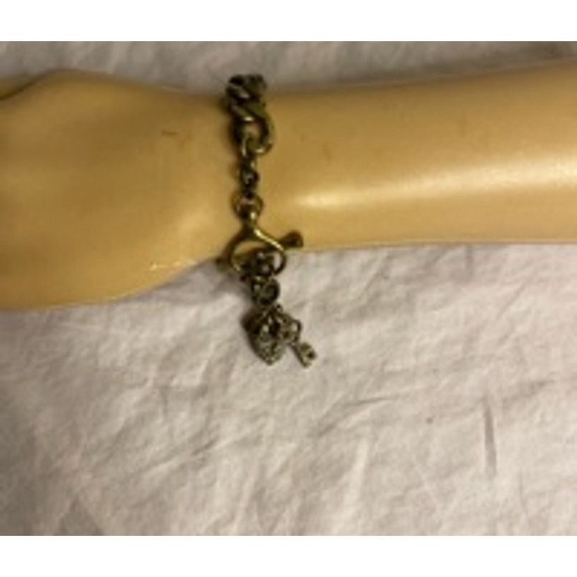 Fossil Vintage Y2K Fossil Brass Tone Toggle Charm Bracelet Size ONE SIZE - 2 Thumbnail