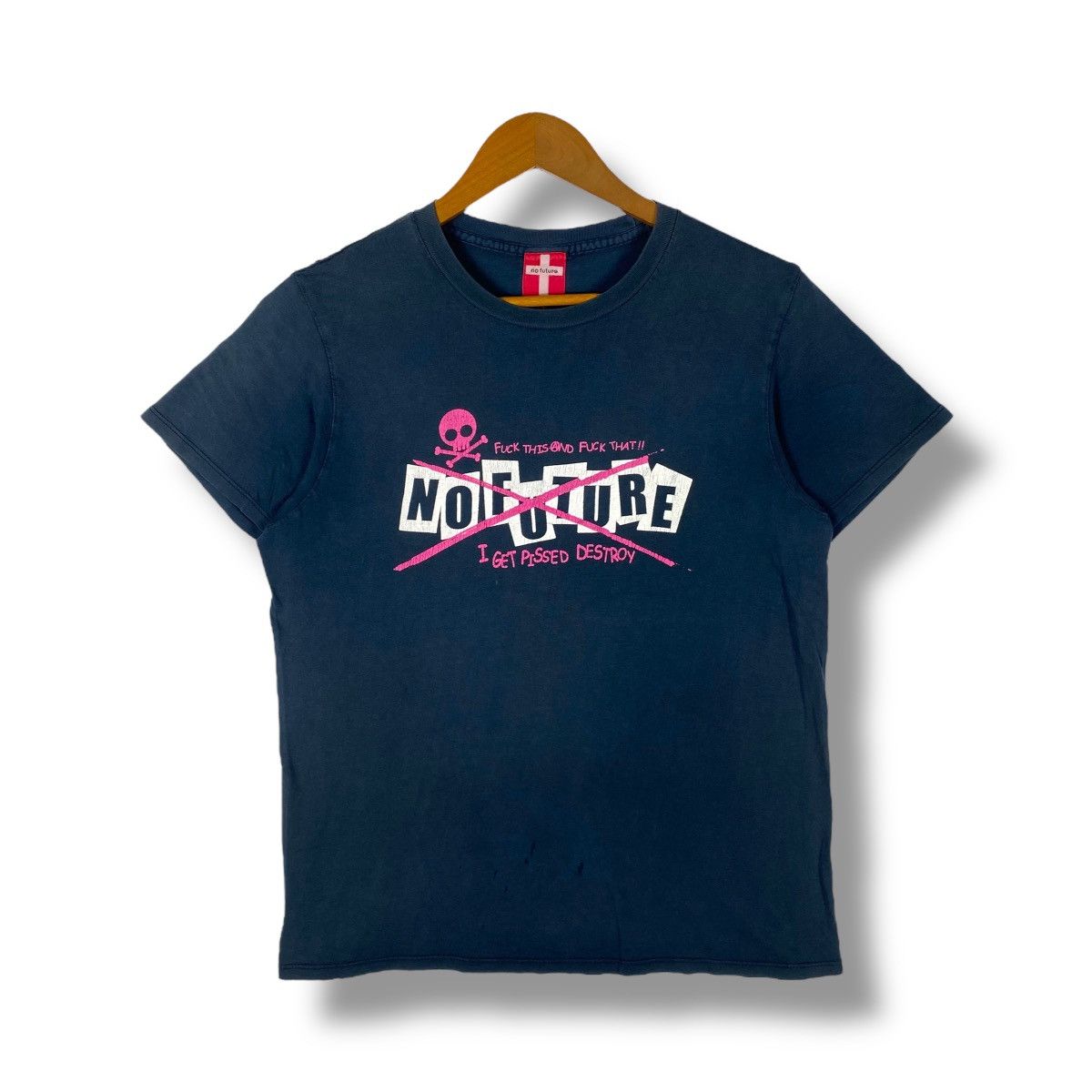 No Future Vintage NO FUTURE Fear Of No Future Planet Punk Tee Shirt Size M / US 6-8 / IT 42-44 - 1 Thumbnail