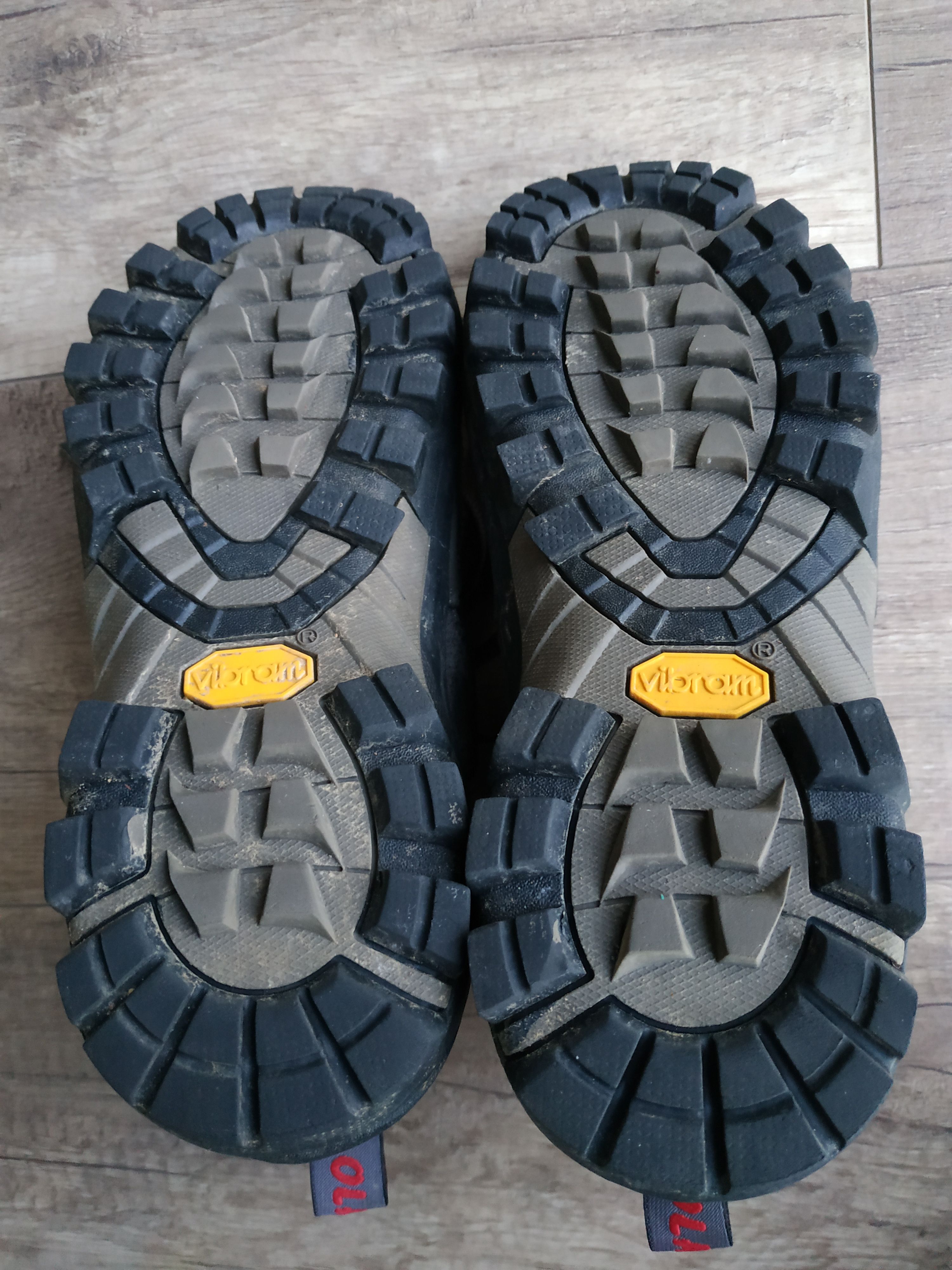 Weatherproof OLANG Women's Trekking Waterproof Vibram High Boots, EUR 37 Size US 7 / IT 37 - 7 Thumbnail