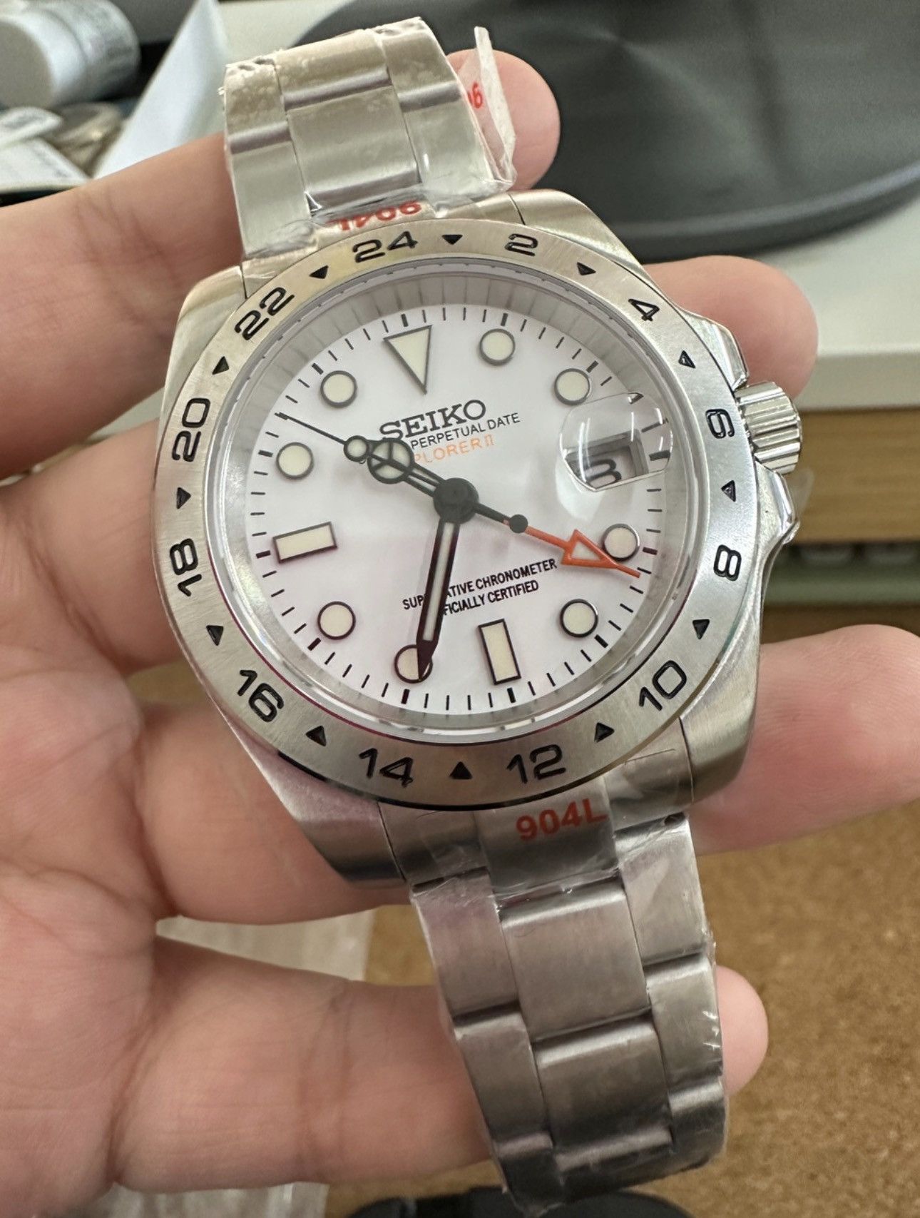 Japanese Brand Seiko Mod Explorer 2 White Dial Steel Watch NH34 41mm Size ONE SIZE - 1 Thumbnail